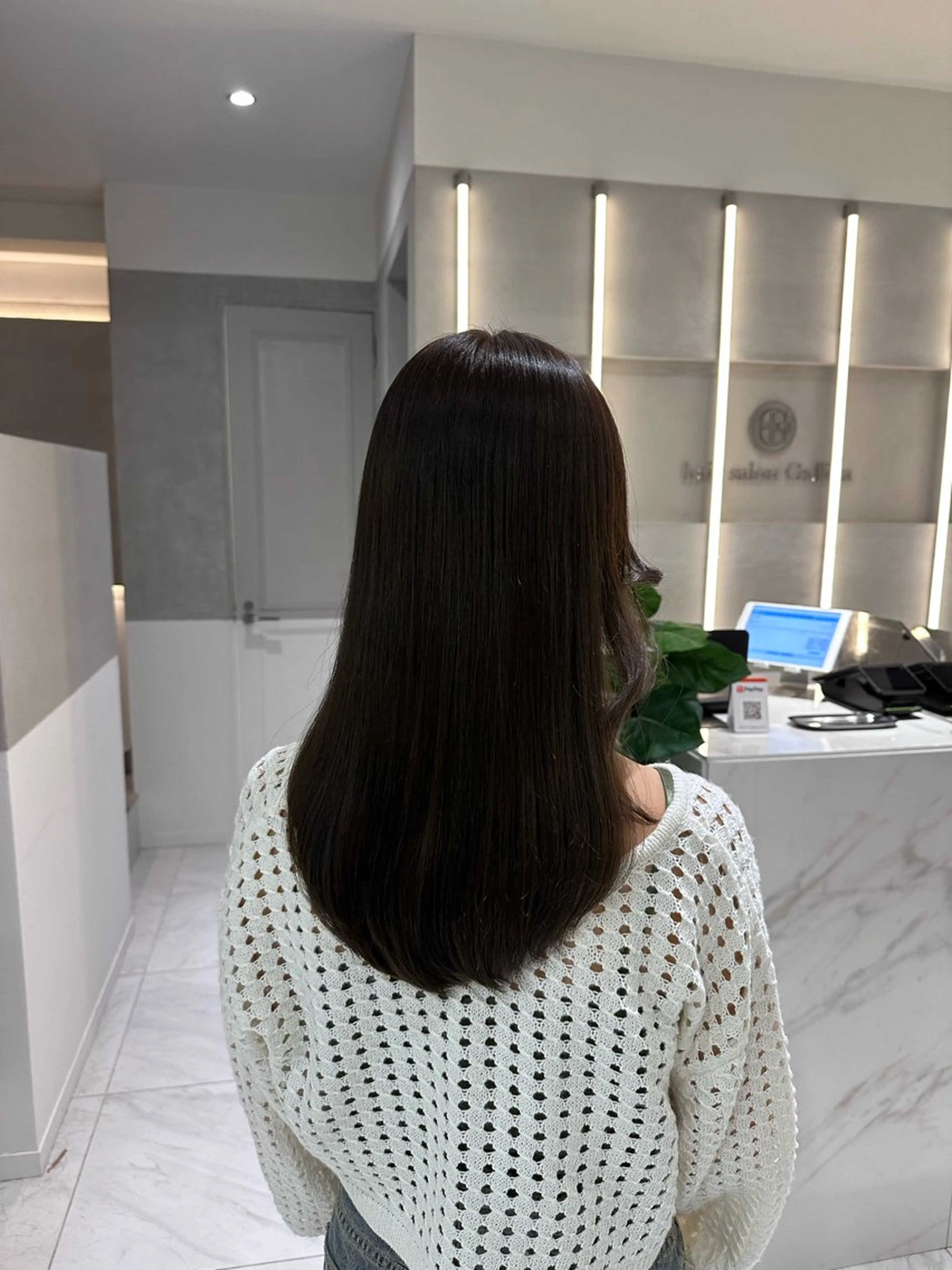 セミロング ヘアカラー Rino🎀/盛れる 顔周りカット🪽✩のヘアスタイル