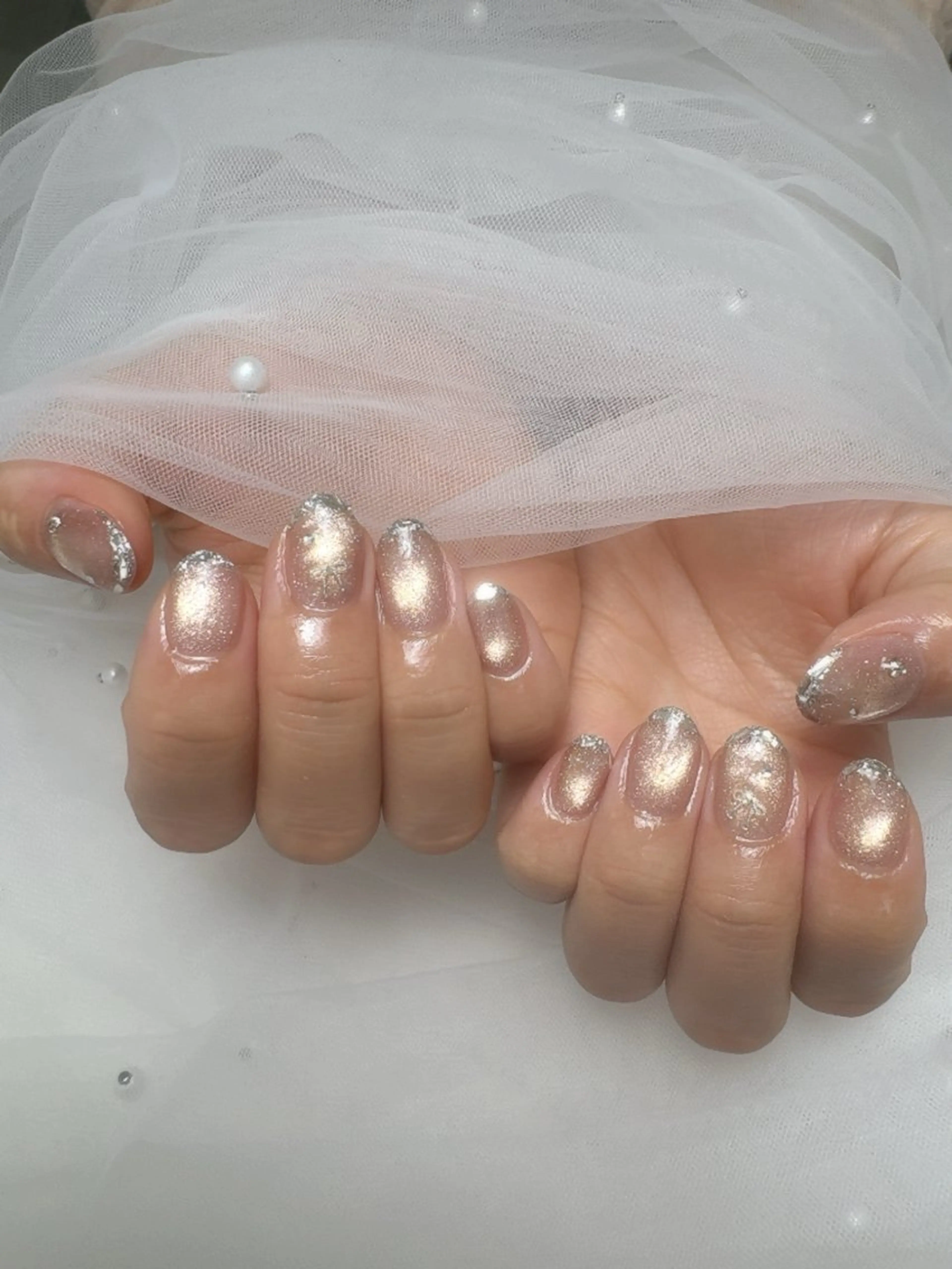 ネイル キラキラネイル 韓国ネイル 持ち込み ワンホンネイル ハンドネイル Queeens nailのネイルデザイン