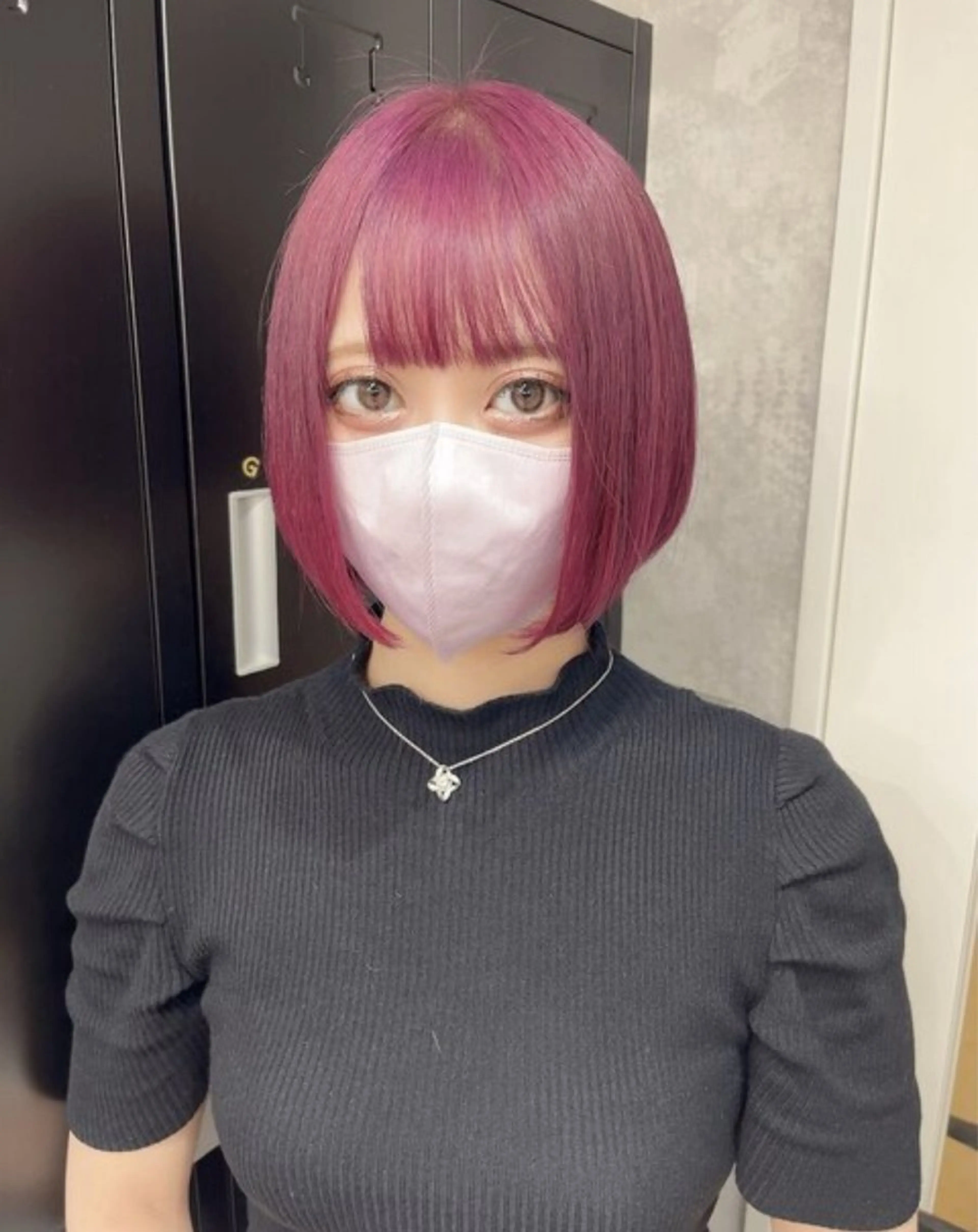 ショート カラー アッシュ アッシュグレー ベージュカラー ブリーチ ブロンド カット ヘアカラー トリートメント 【美髪ハイトーン】 髪質改善/大和🎀のヘアスタイル