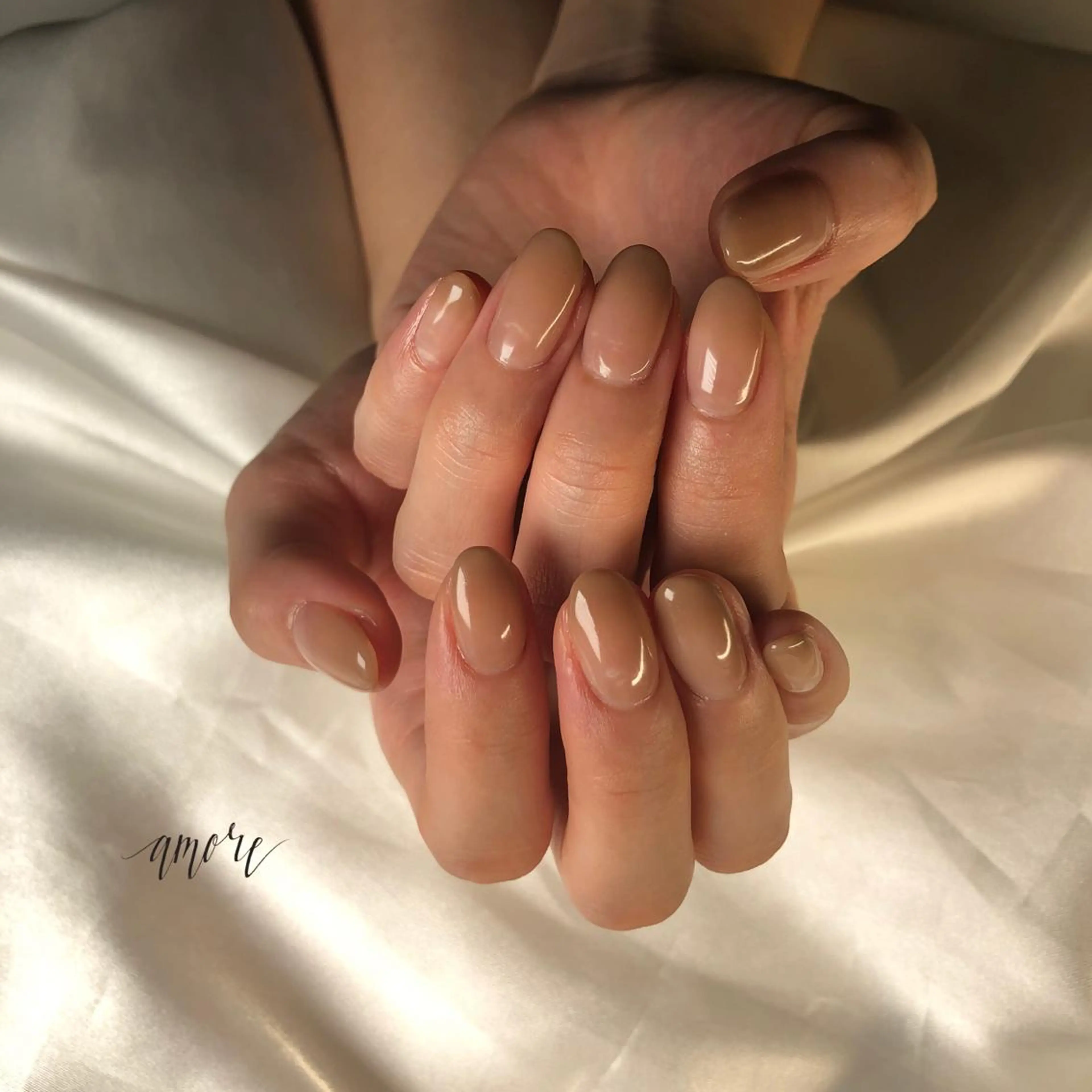 ネイル ジェルネイル 氷ネイル・うるうるネイル マグネットネイル ミラーネイル ニュアンスネイル You kyehwaのネイルデザイン