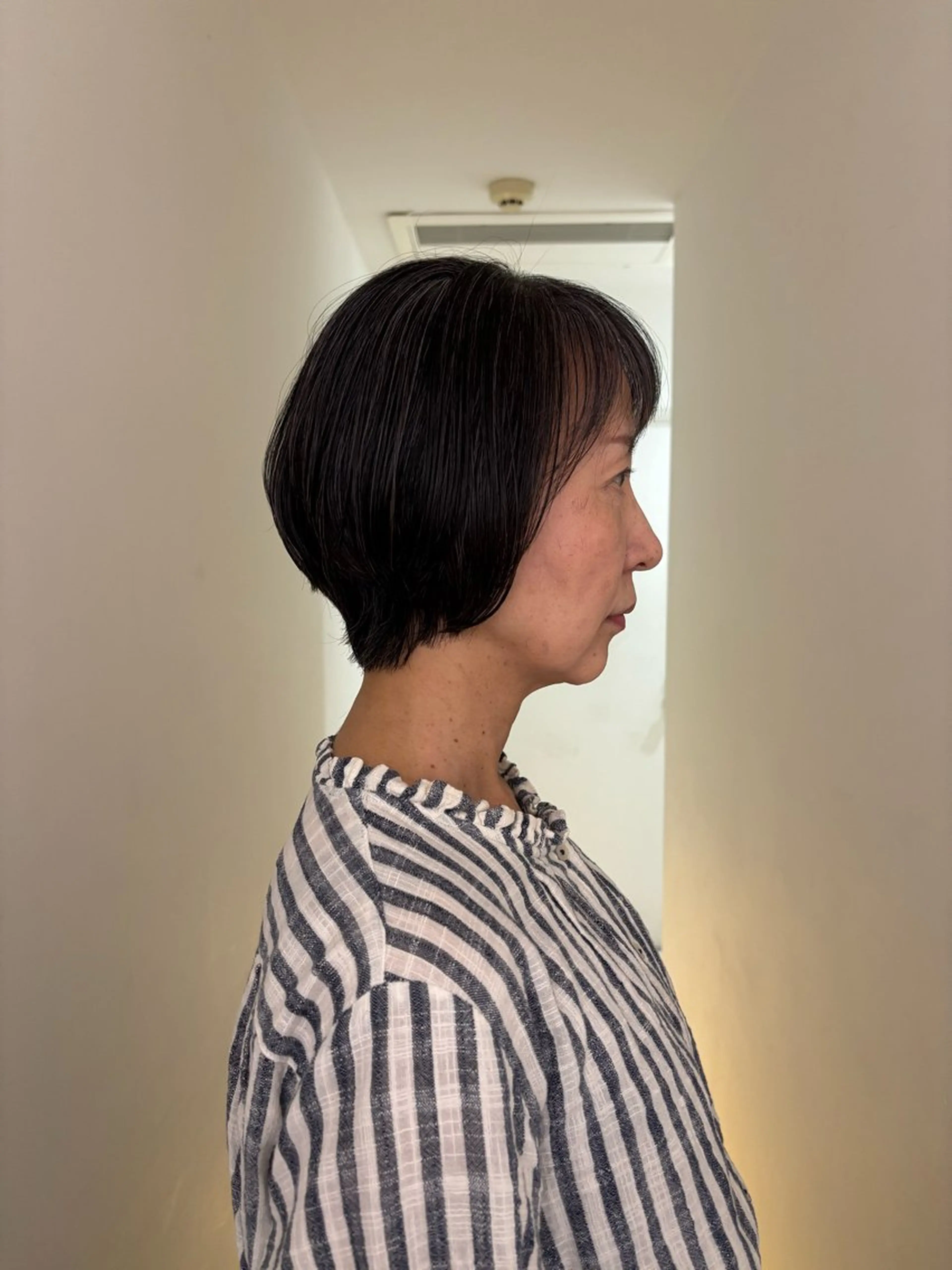 ショート くびれヘア ショートヘア レイヤー /艶髪美髪 /マナミのヘアスタイル
