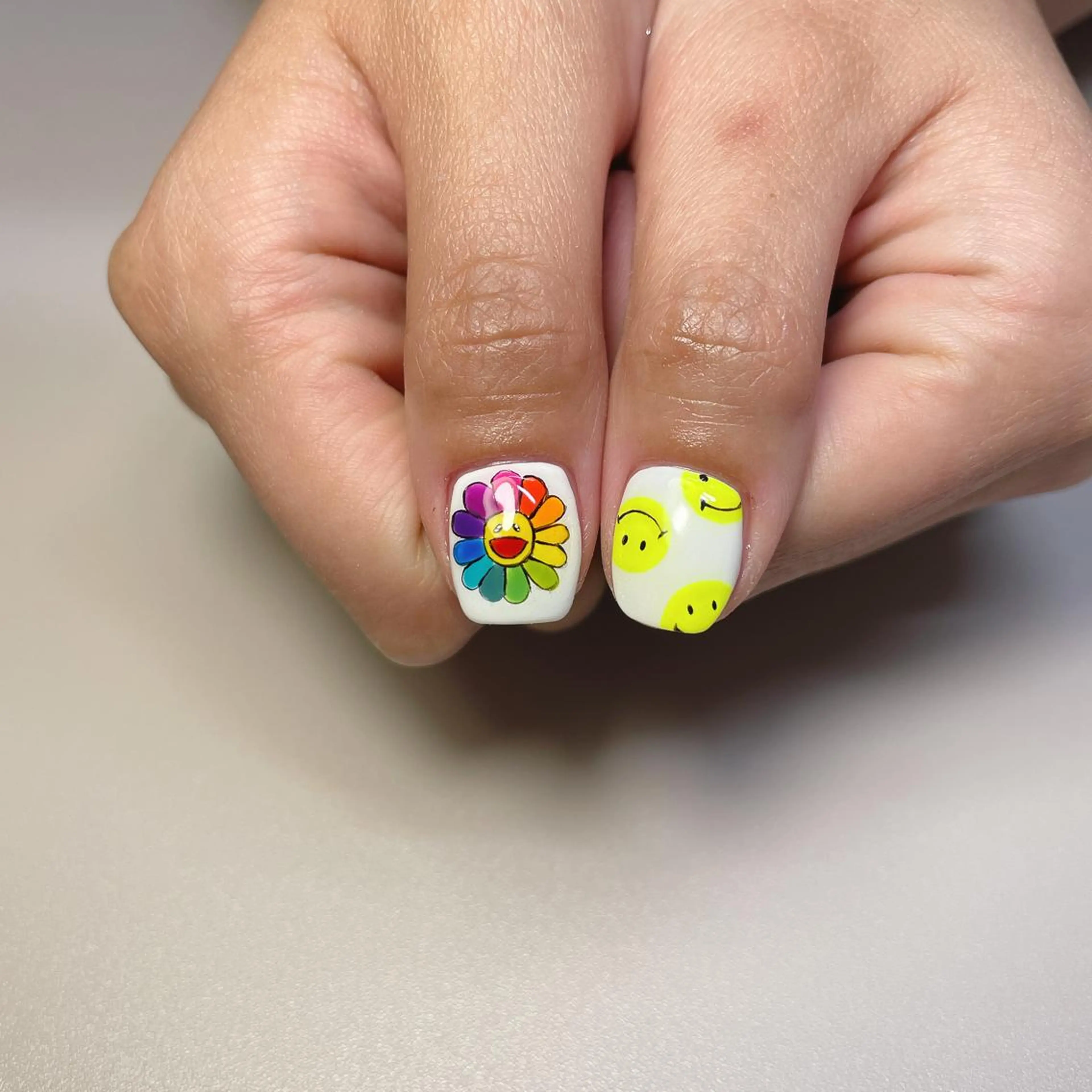 ネイル ハンドネイル kipinail 川﨑えりかのネイルデザイン