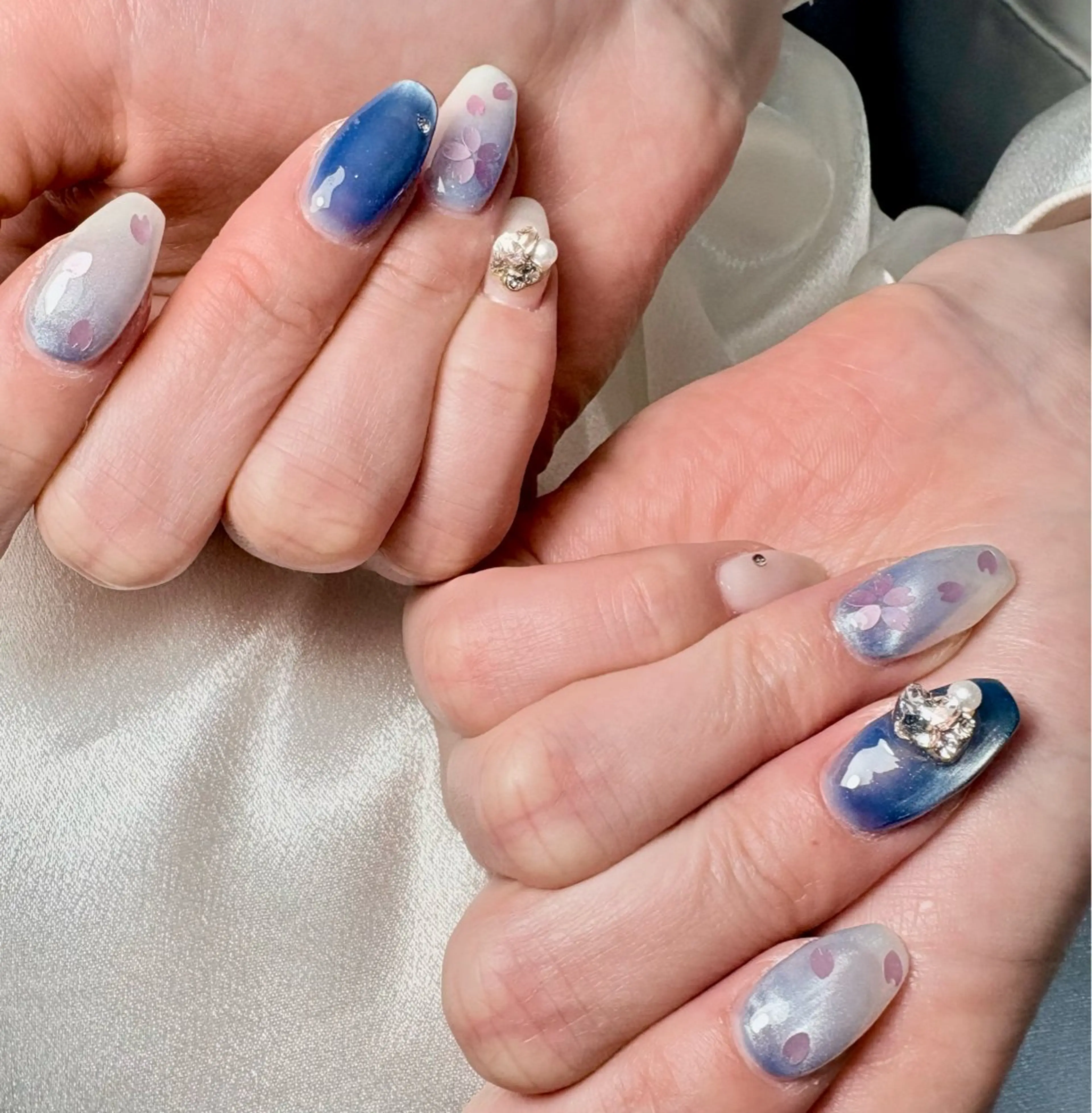 ネイル ハンドネイル 山科駅徒歩3分❣️ 代表　紗恵子のネイルデザイン