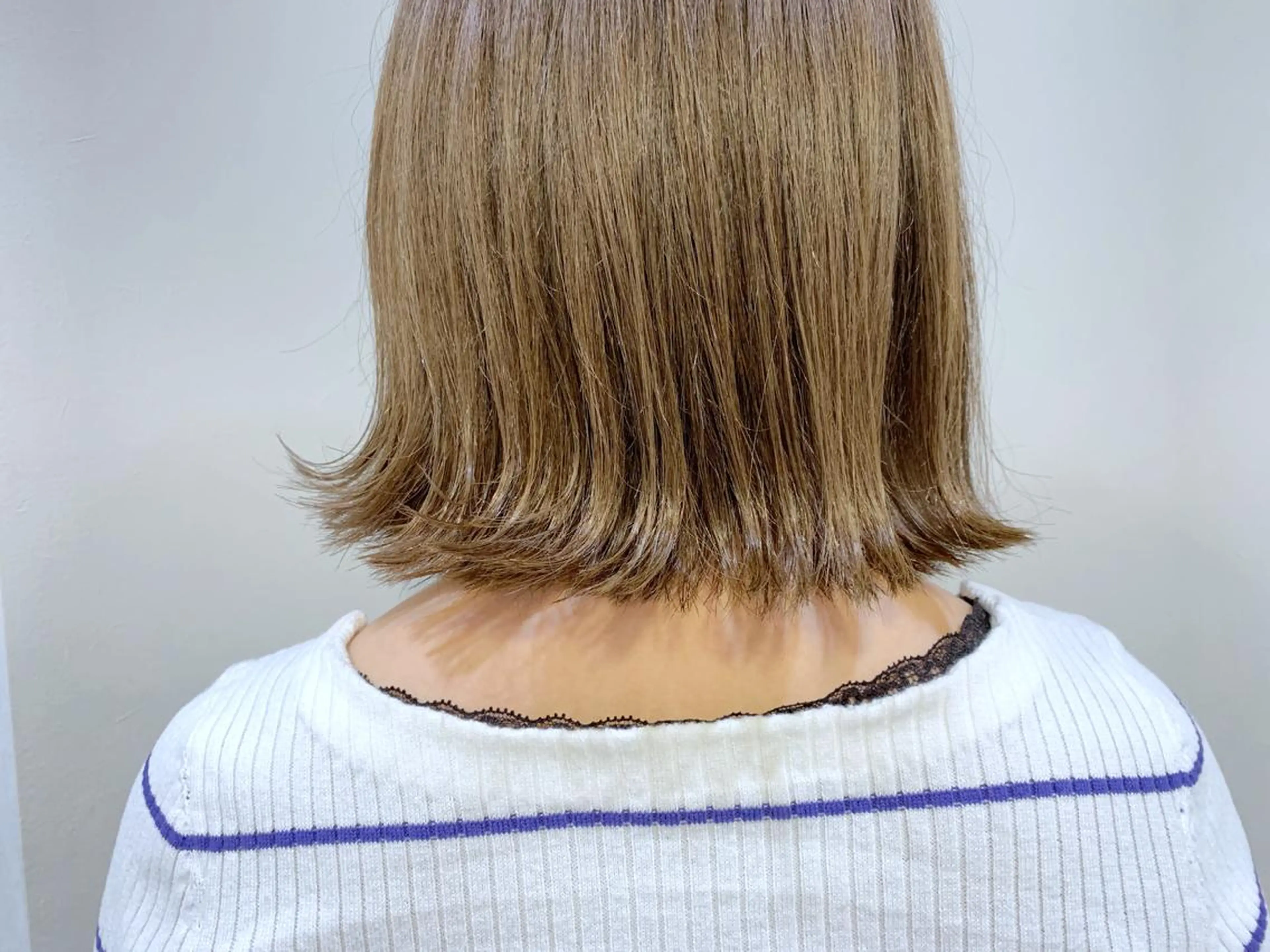 ミディアム カット 【髪質改善特化】 新宿/縮毛矯正/セラのヘアスタイル