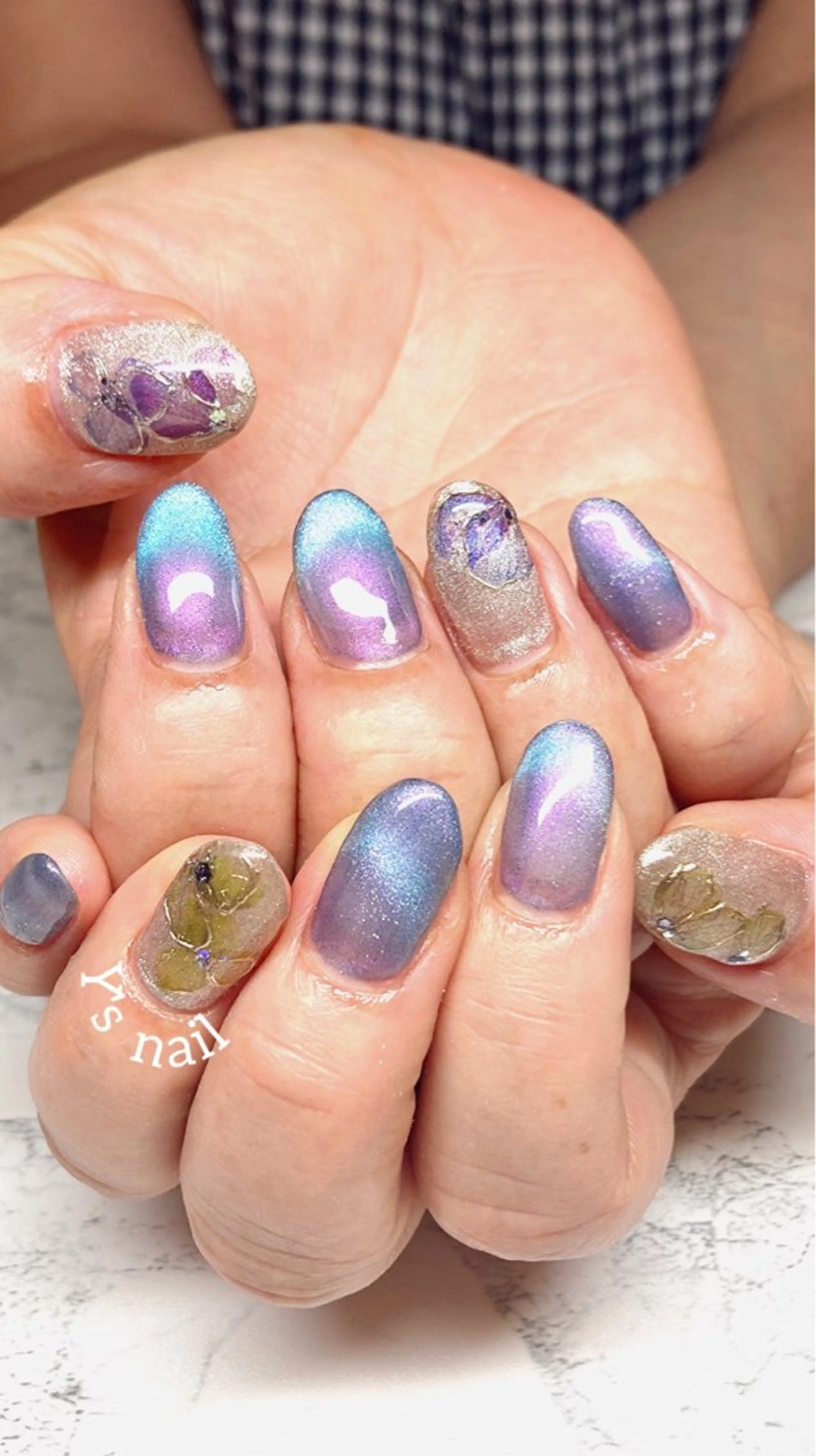 ネイル 手書きが得意🖌️ Y’s  nailのネイルデザイン