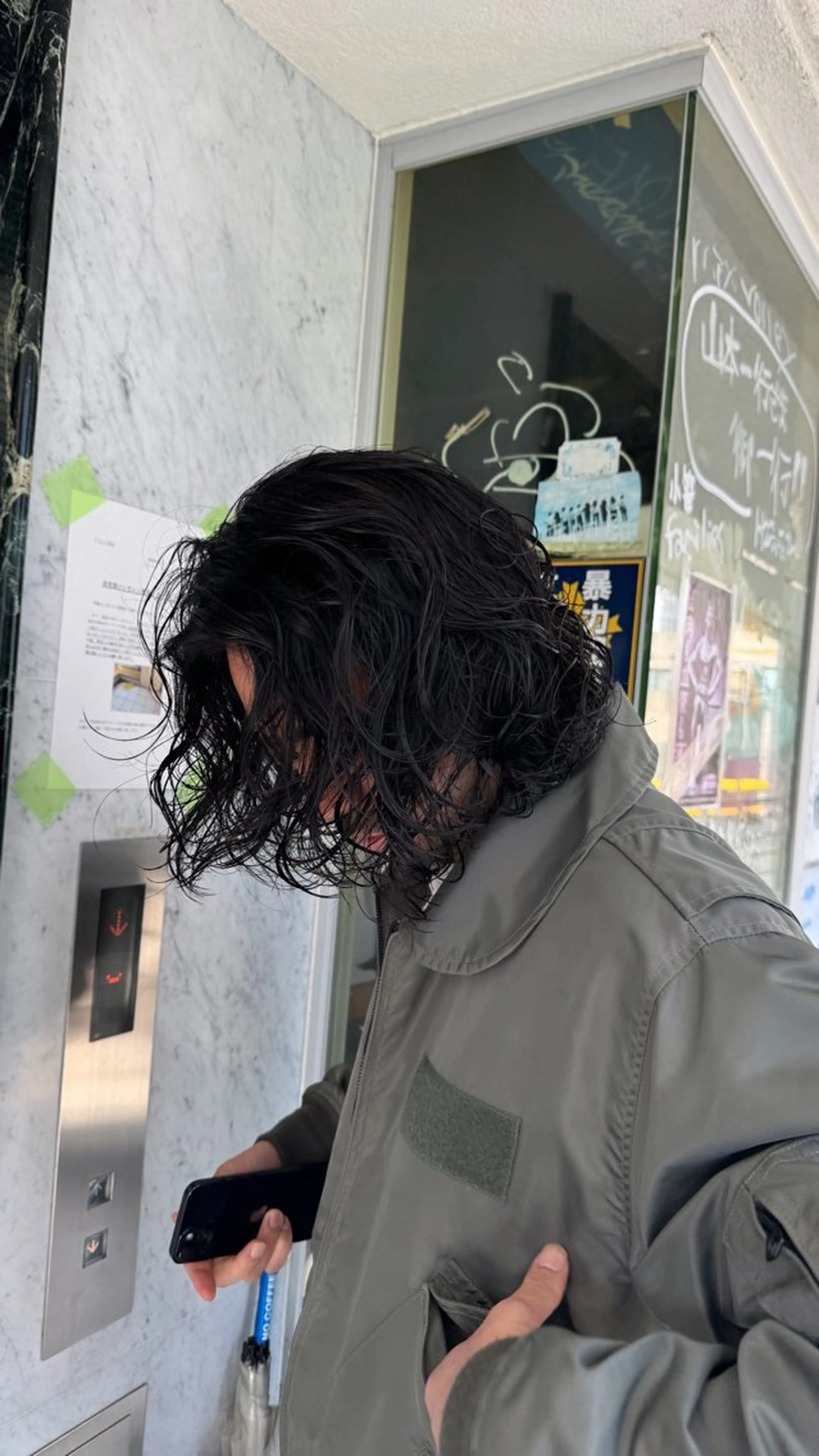パーマ メンズ カット パーマ 椎葉 祐也のヘアスタイル