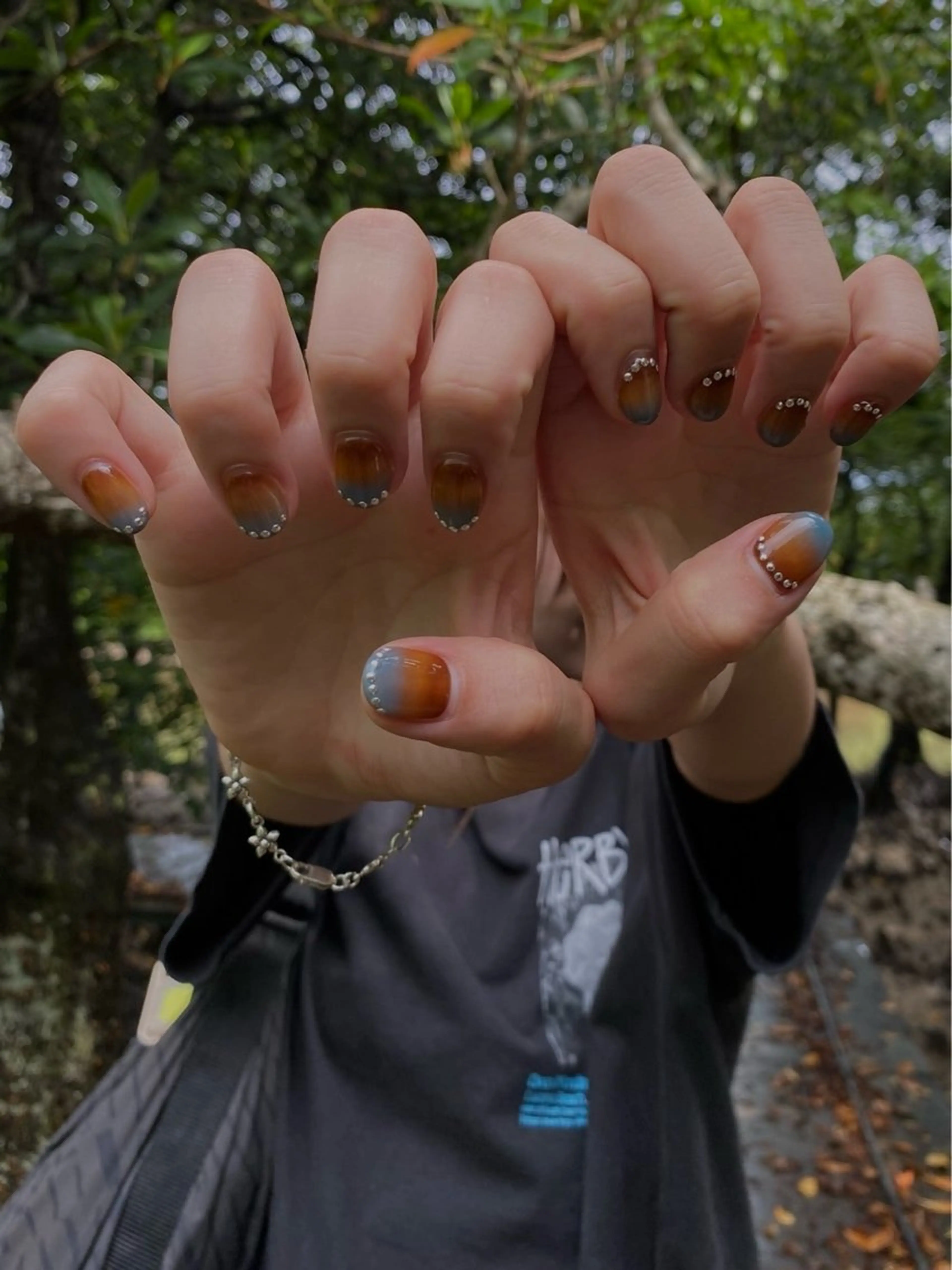 ネイル ハンドネイル 爪塗屋 さんのネイルデザイン