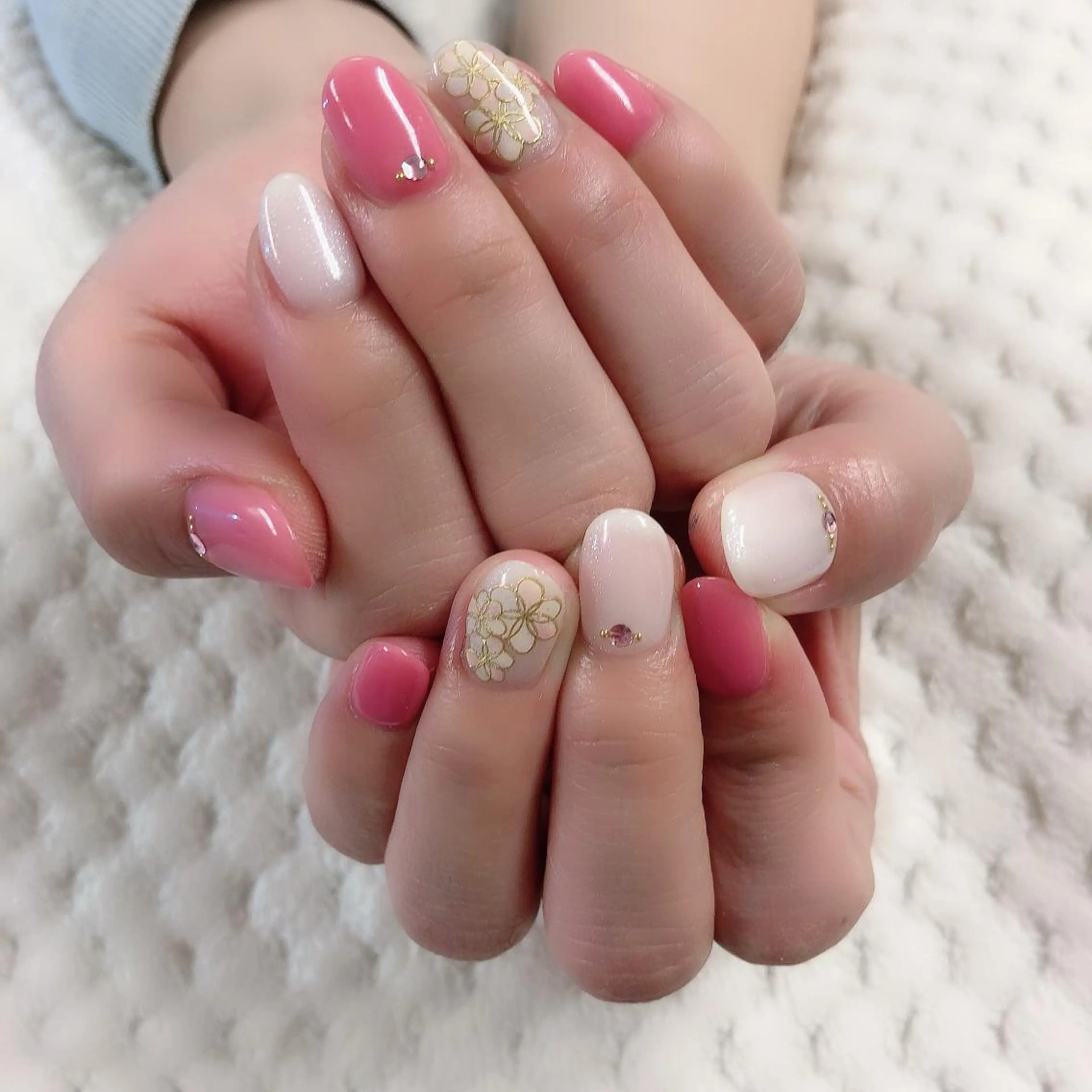 ネイル フラワーネイル ono megumiのネイルデザイン