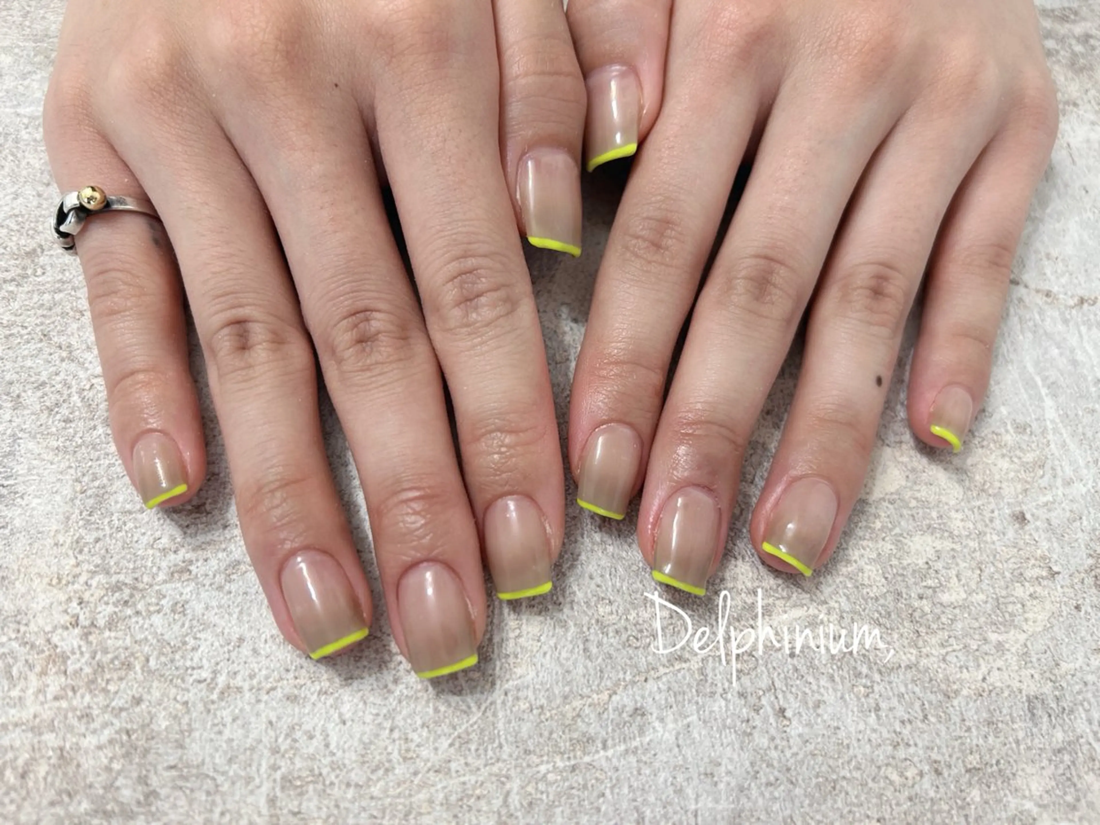 ネイル ハンドネイル 岡本 友恵のネイルデザイン