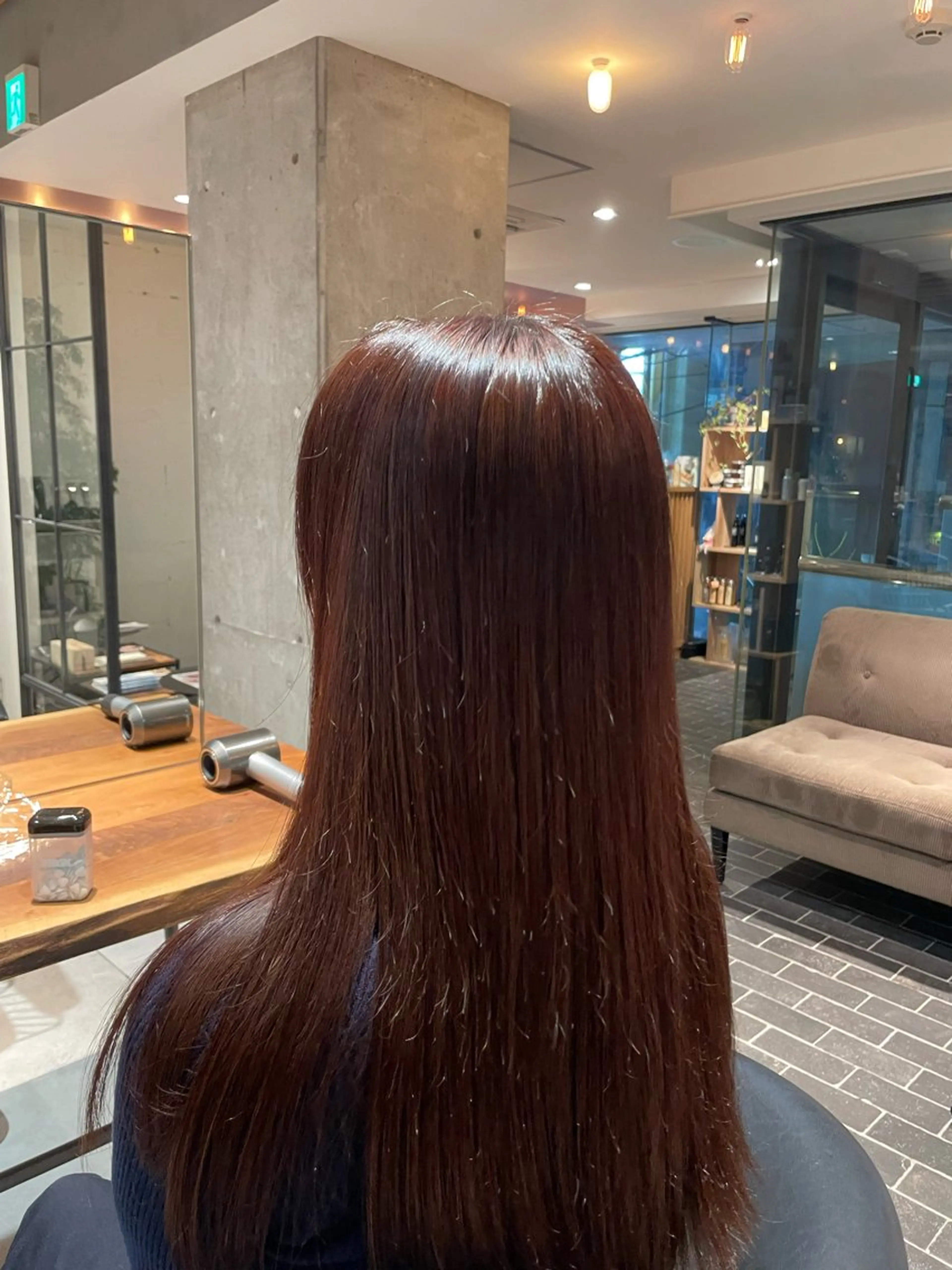 トリートメント sweet room藤沢所属・髪質改善✨高級カラー 野井琢生のヘアスタイル