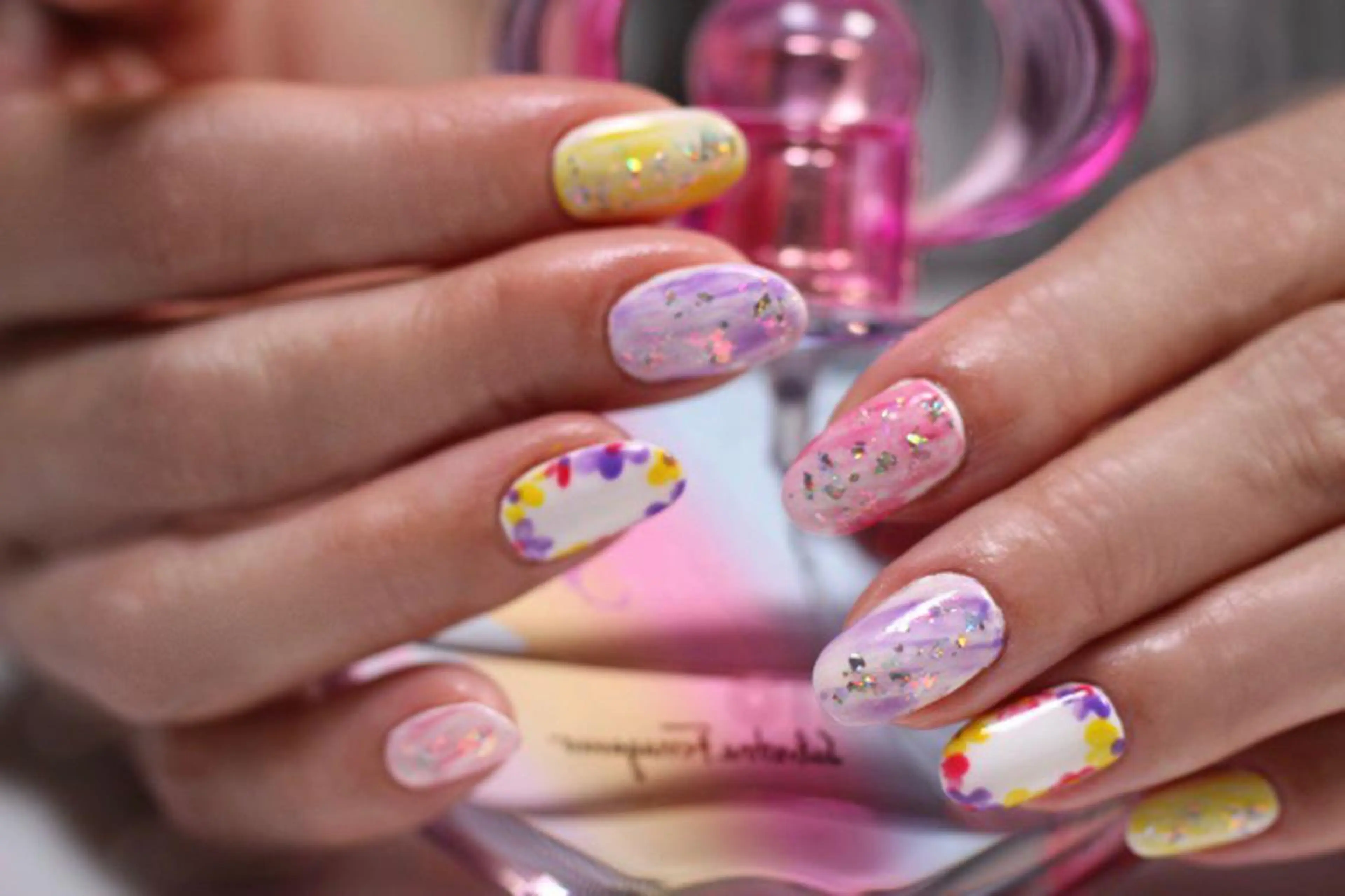 ネイル ジェルネイル しみ えんのネイルデザイン