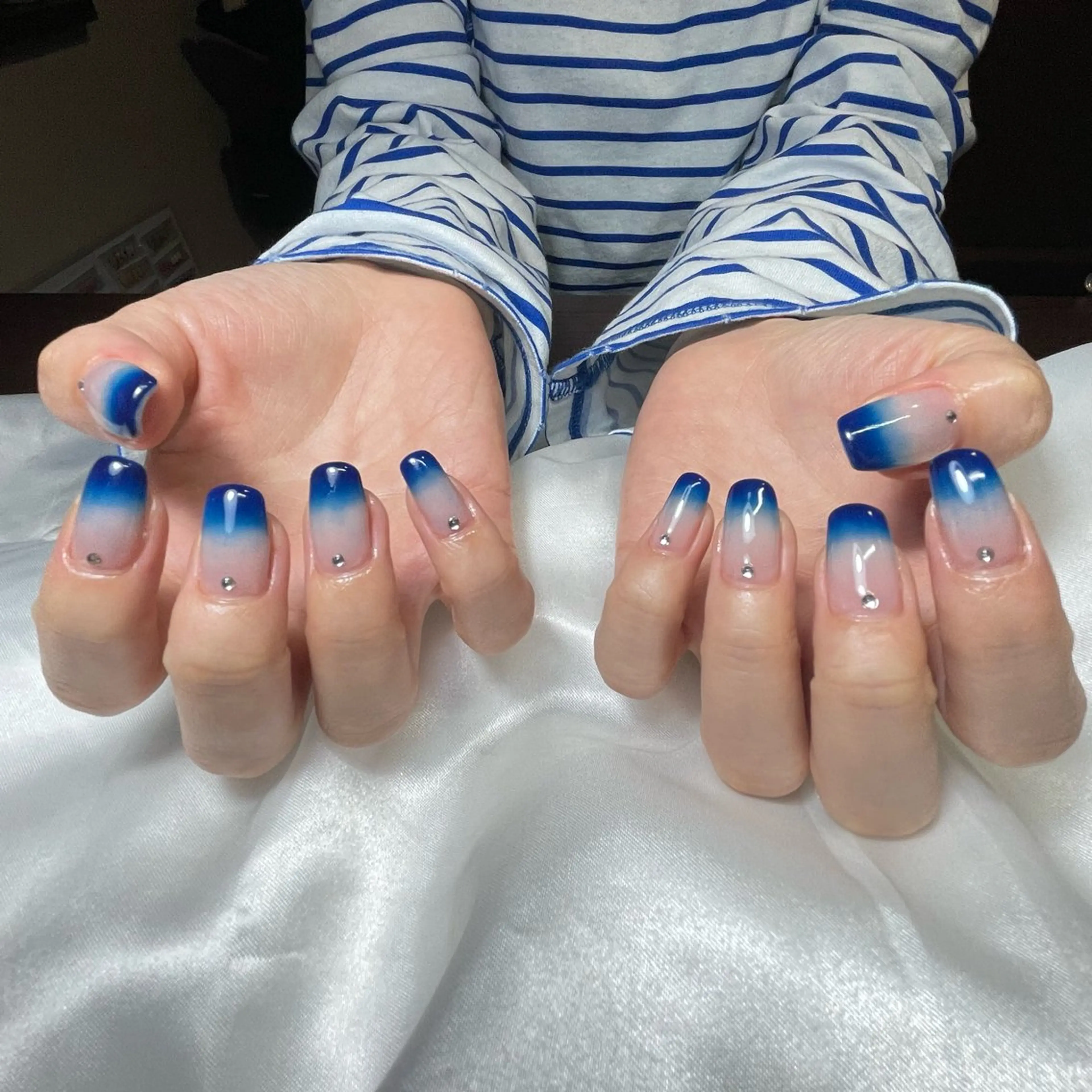 ネイル グラデーション 持ち込み WATANABE MAYUMIのネイルデザイン
