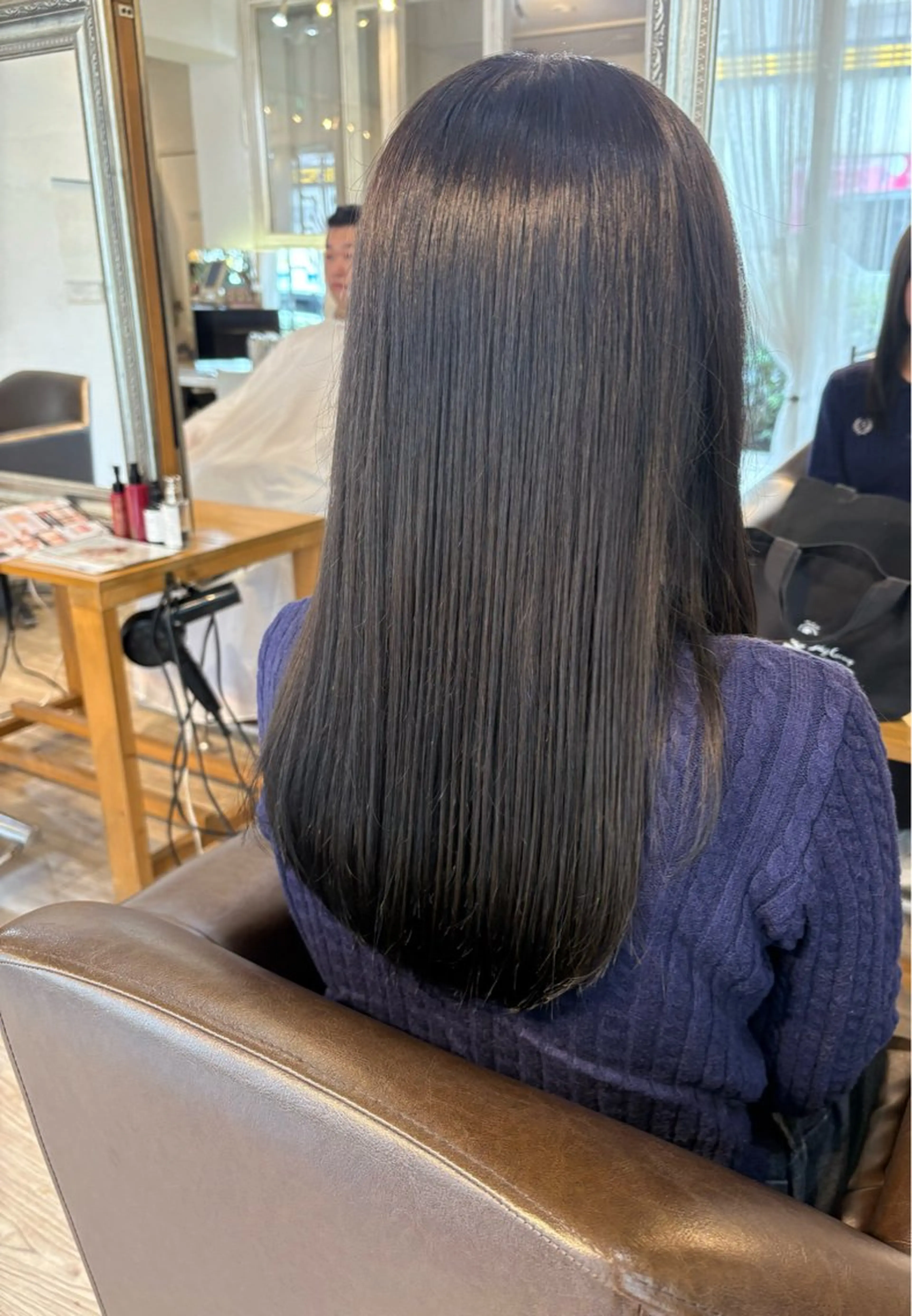 セミロング カラー 髪質改善サロンUn reve c&cのヘアスタイル