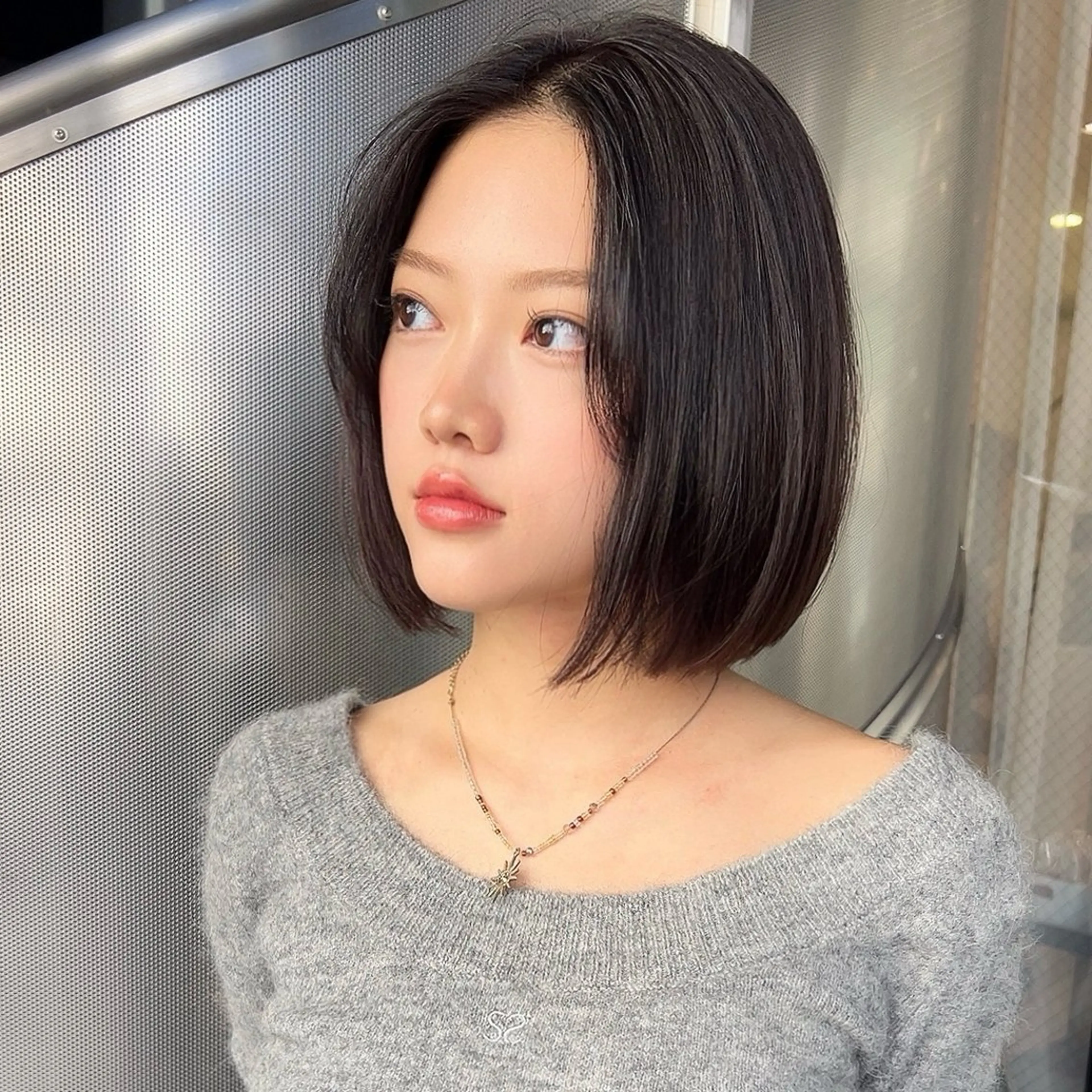 ショート ボブ 似合わせカット カット ヘアカラー calna 古賀 菜摘のヘアスタイル