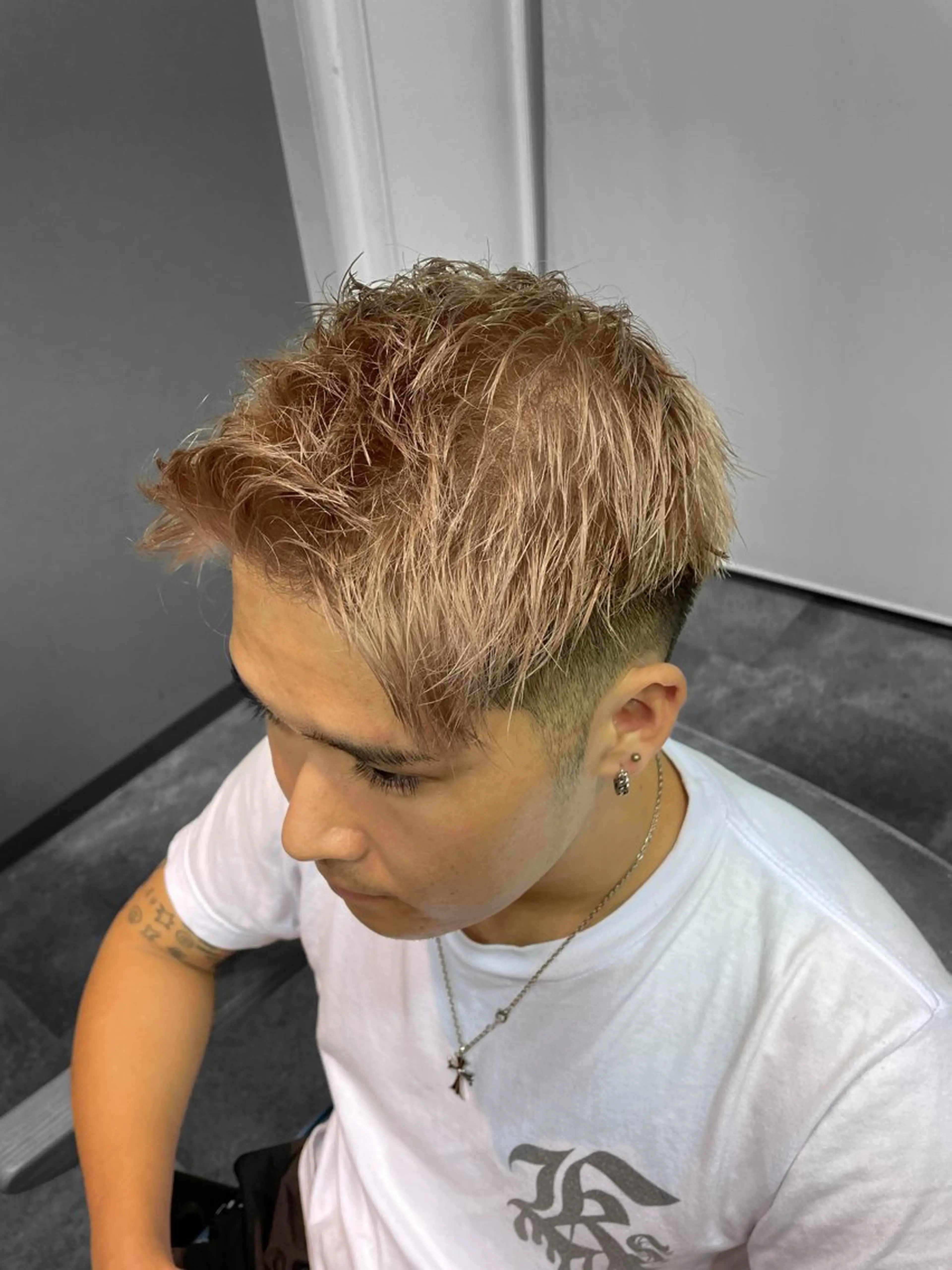 カット+ブリーチ+ワンカラーの写真