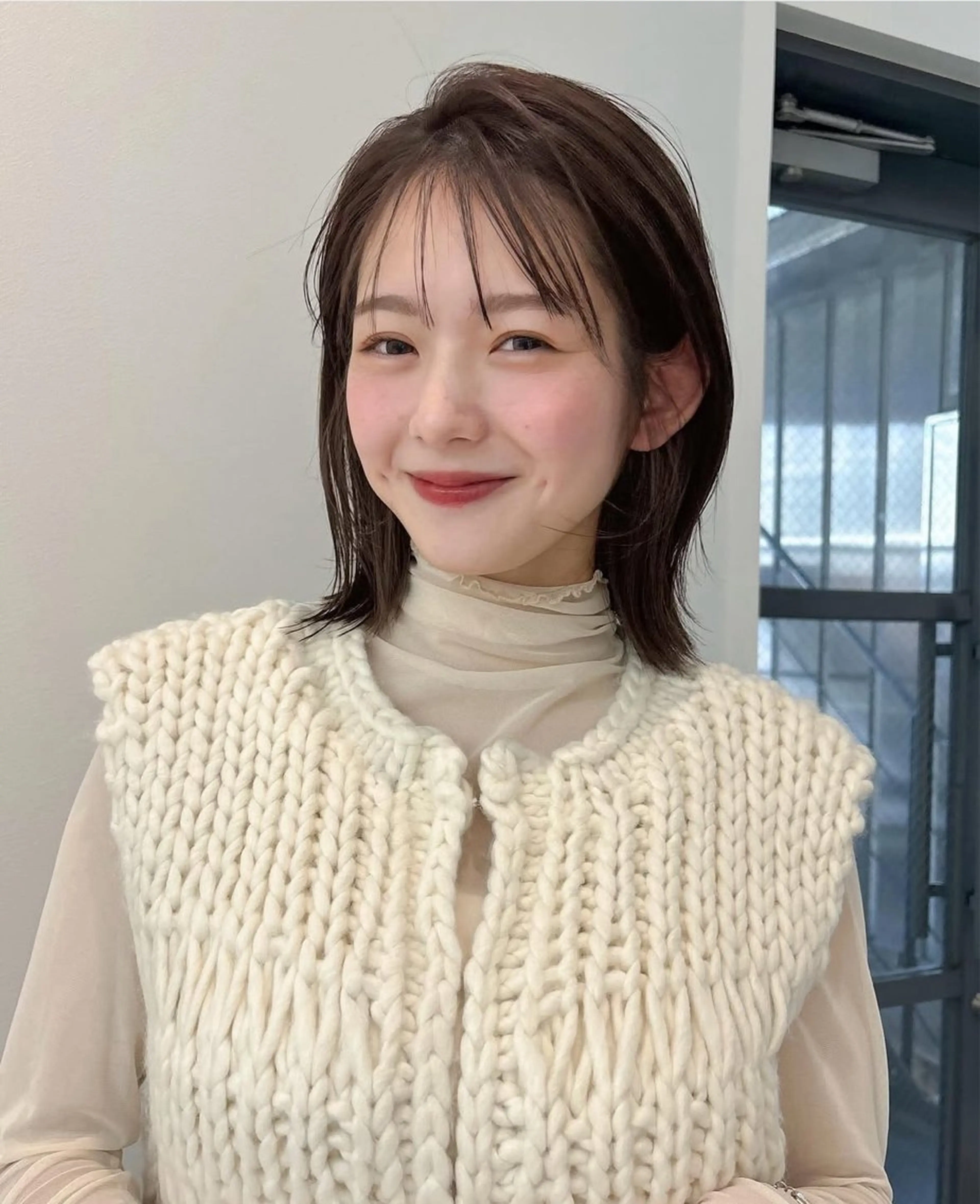 ミディアム ren ボブロブ/ミディアムのヘアスタイル