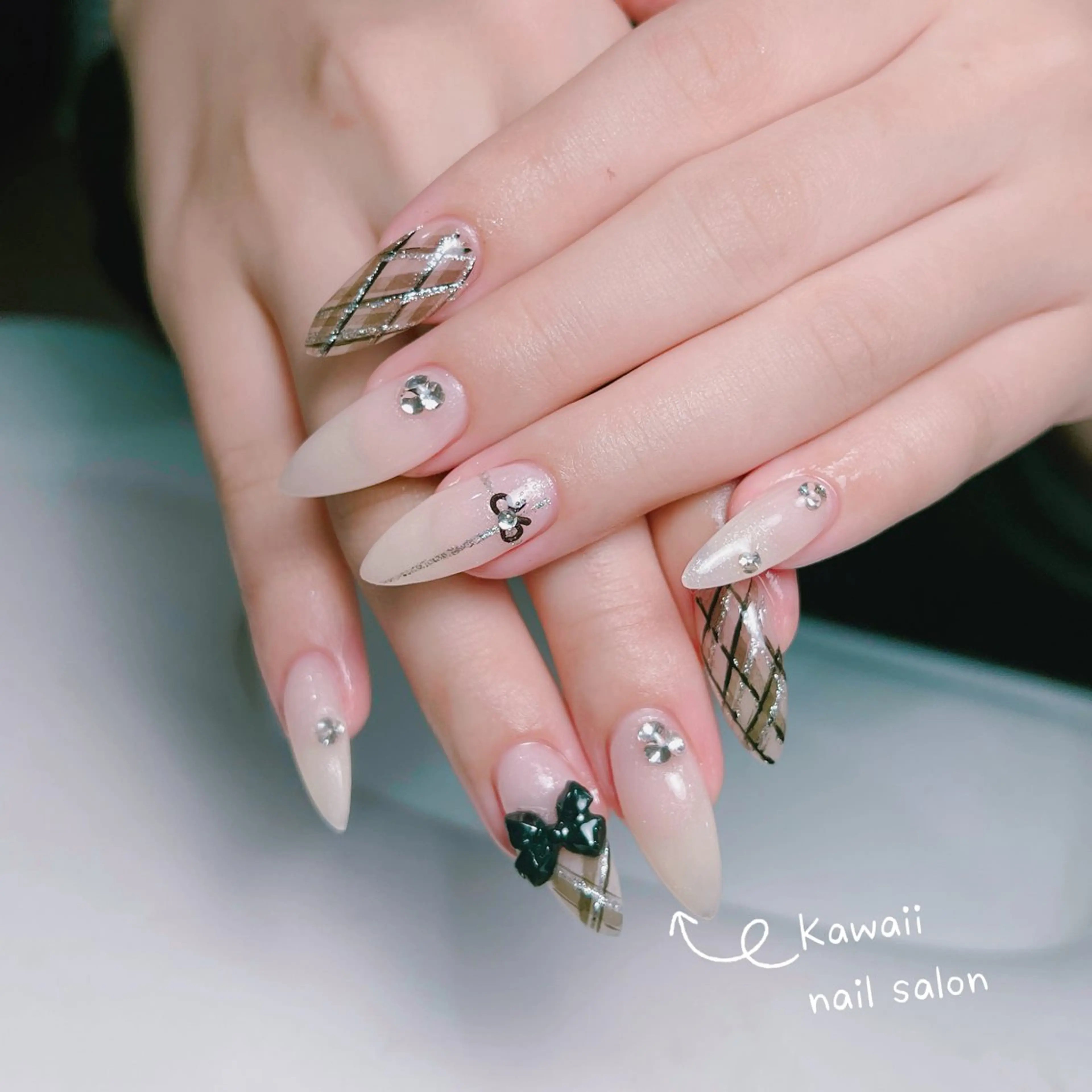 ネイル ジェルネイル 韓国ネイル マグネットネイル ワンホンネイル Kawaii _Nailのネイルデザイン