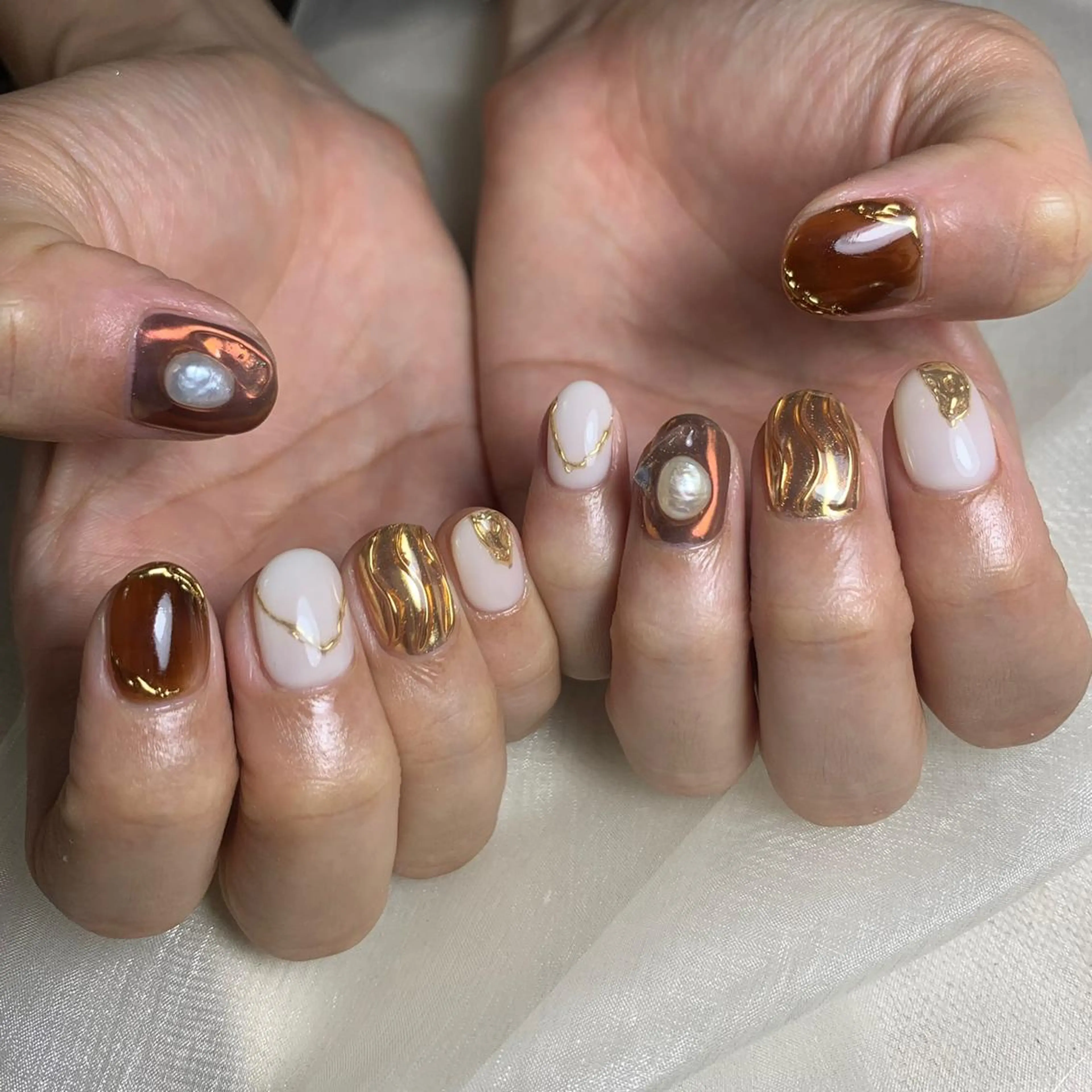 ネイル ハンドネイル repos~ルポ~所属・里見 麗のネイルデザイン