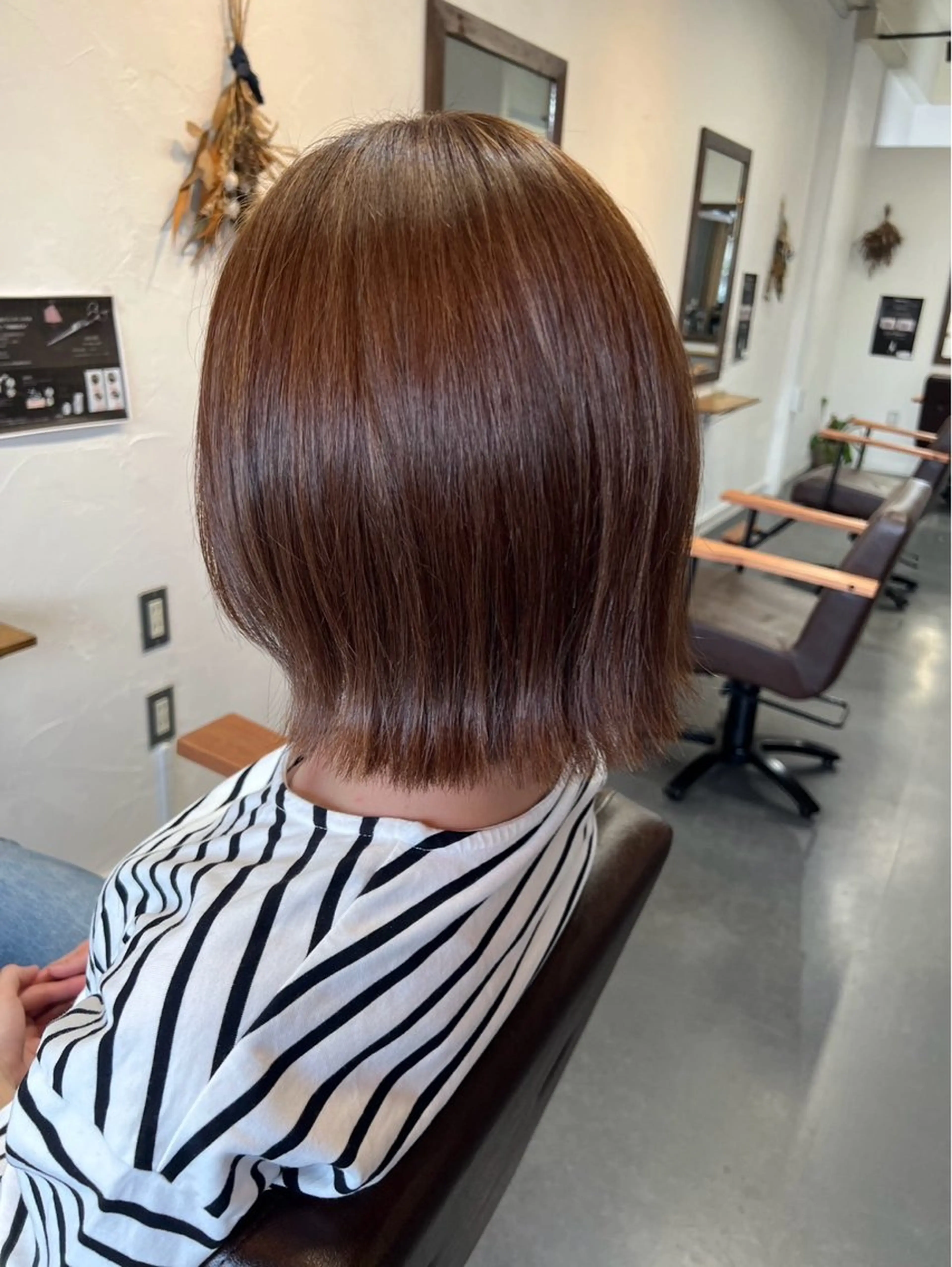 ショート カラー sun trip 荒川のヘアスタイル