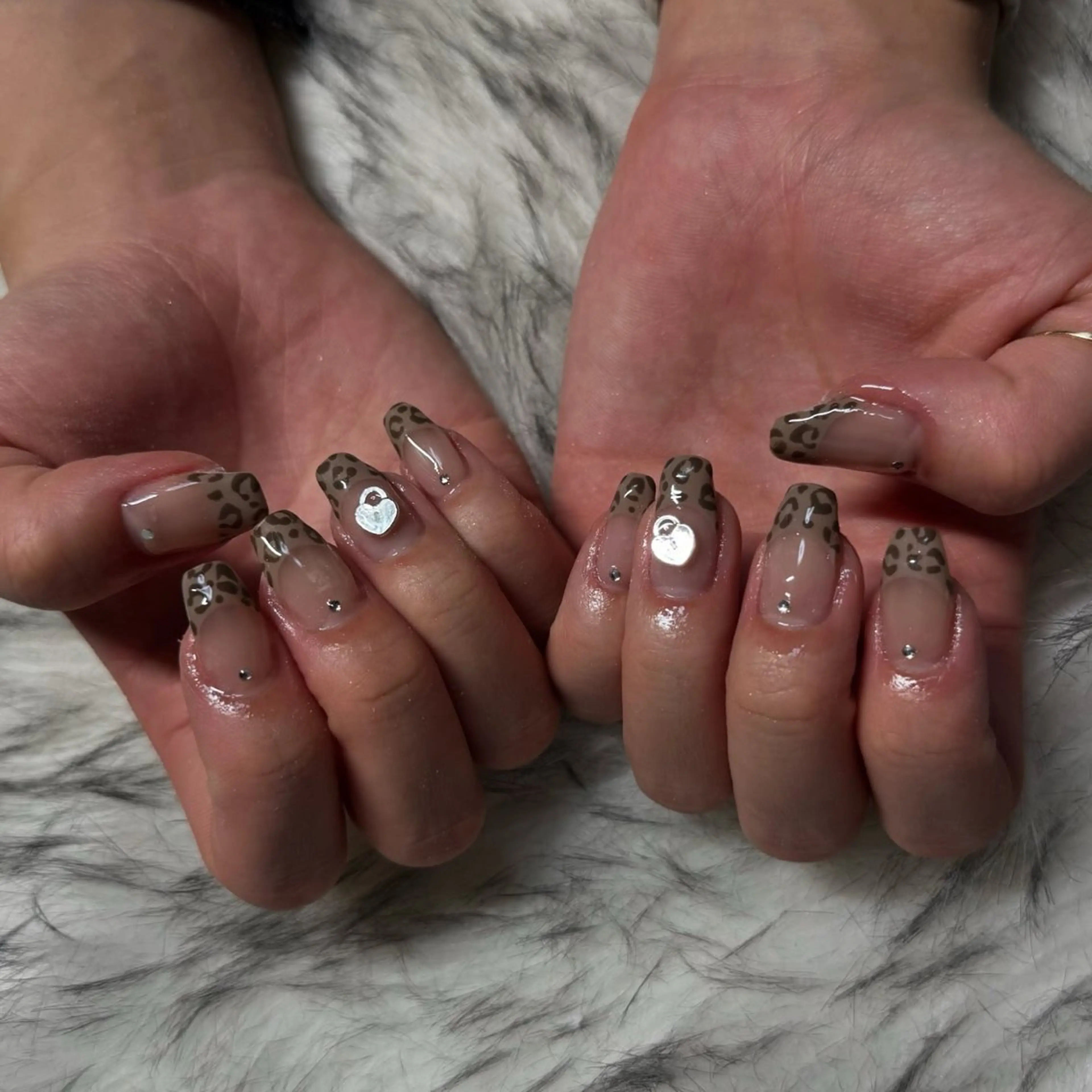 ロング ハンドネイル mao .のネイルデザイン