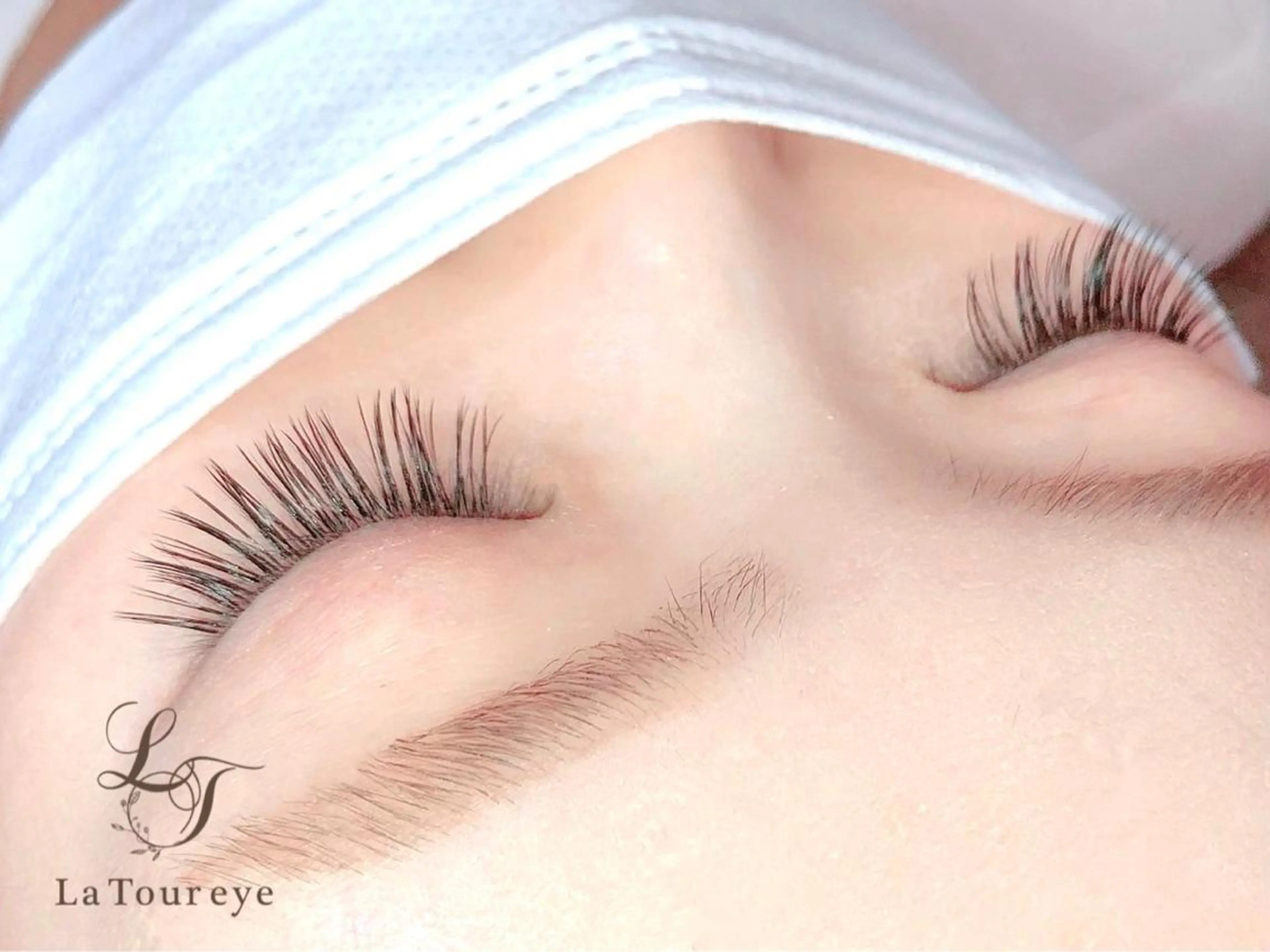 マツエク・マツパ バインドロック マツエク eye lushの眉毛・アイブロウイメージ