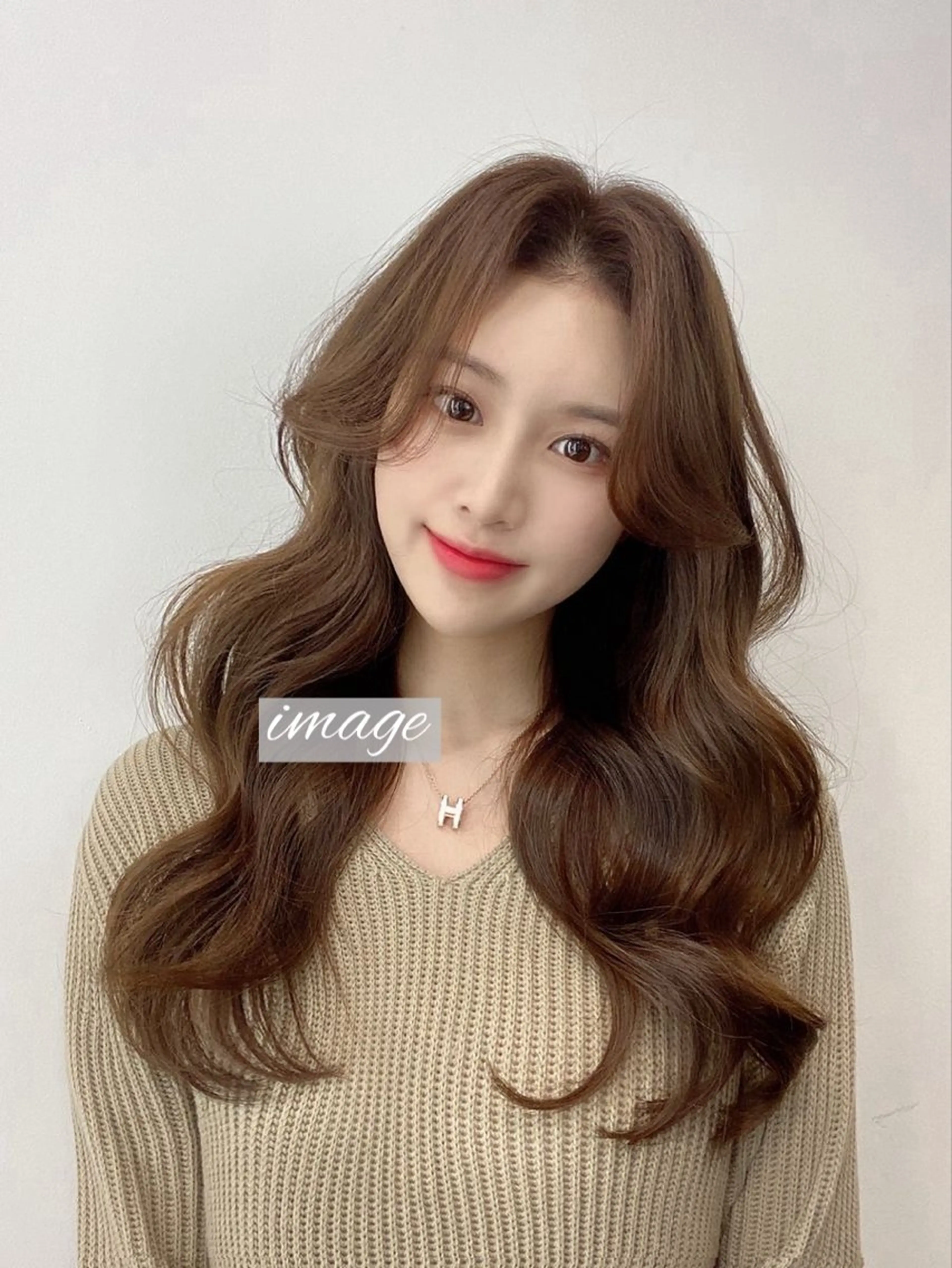 セミロング 髪質改善/shuki 韓国/代表取締役のヘアスタイル