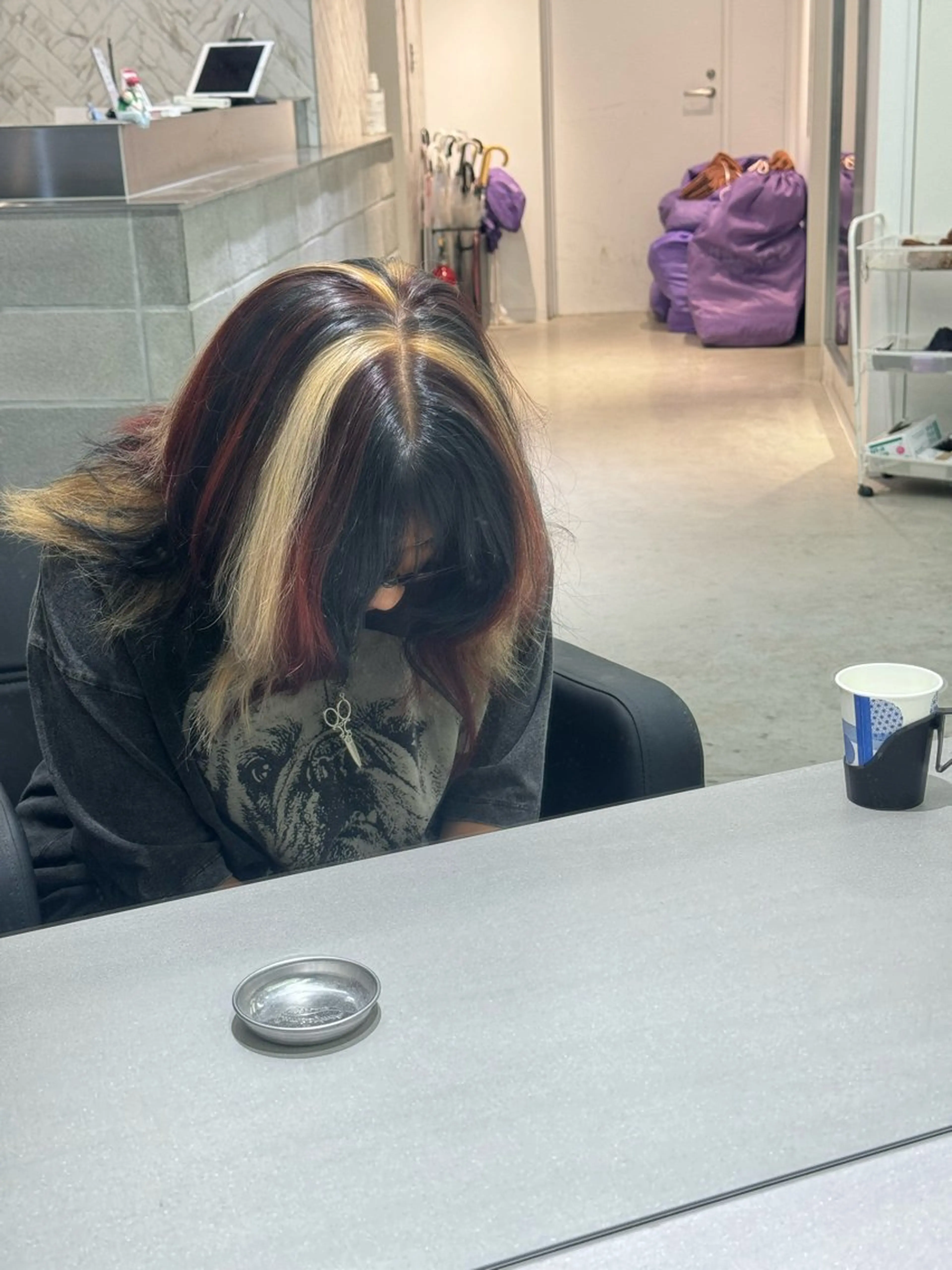 ロング カラー デザインカラー カット ヘアカラー 店長　MANAMI ／ブリーチ／骨格ボブのヘアスタイル