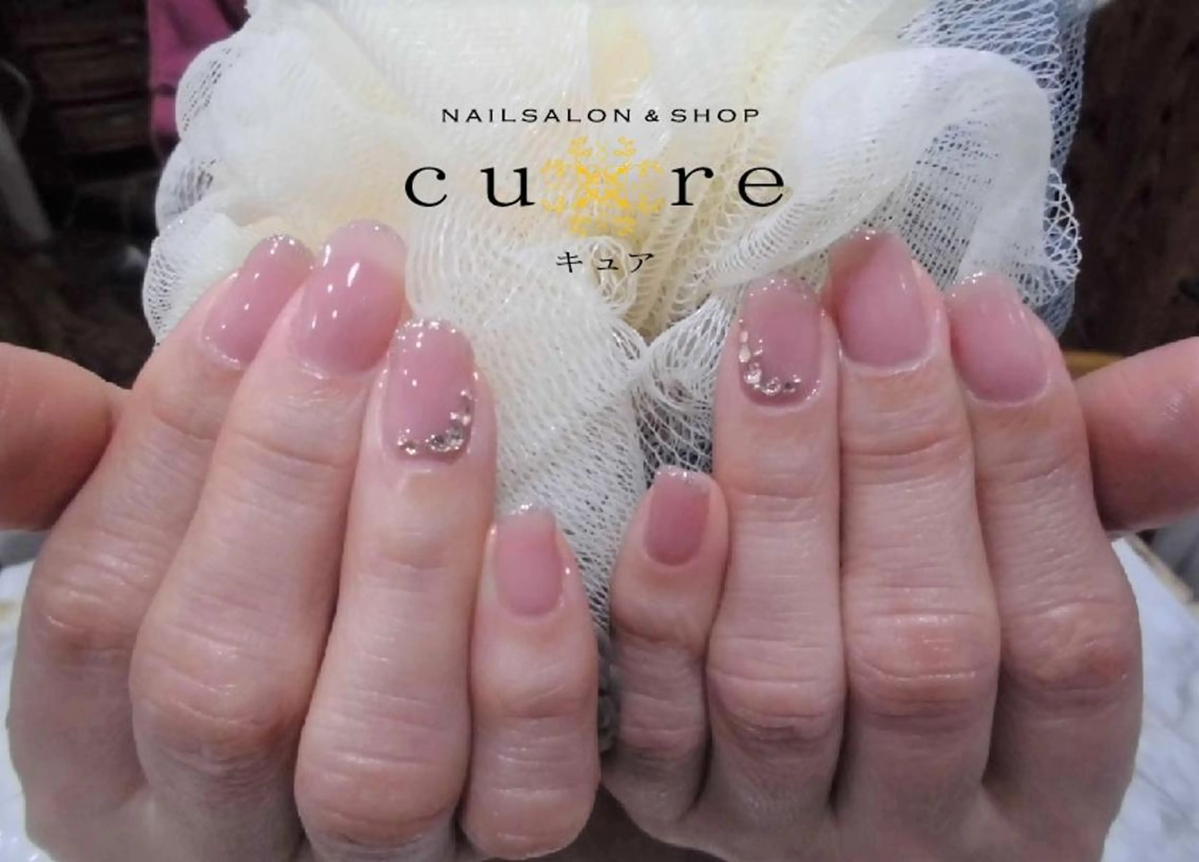 ミディアム ネイル ネイルサロン Cureのネイルデザイン