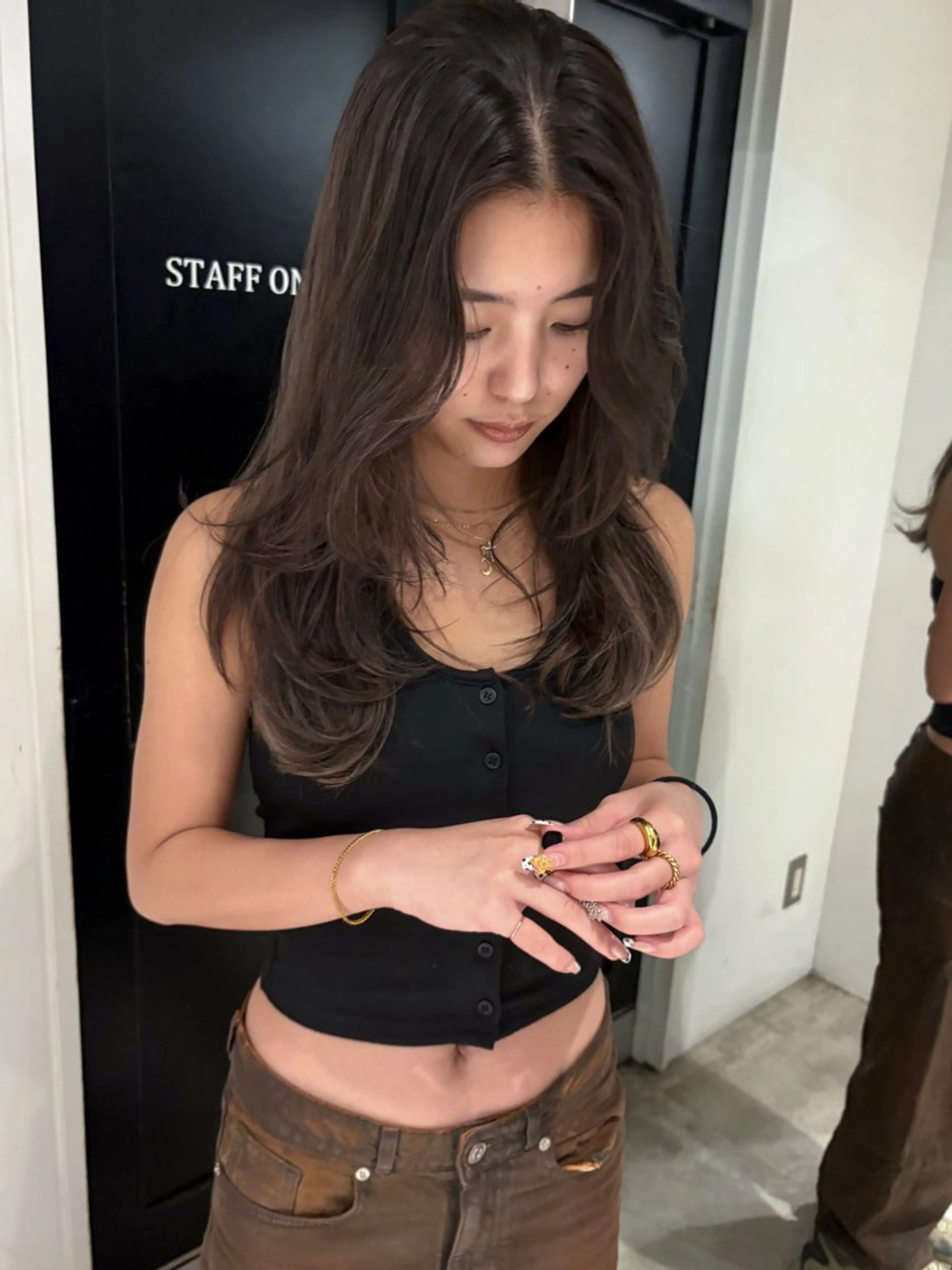 セミロング カラー カット ヘアカラー トリートメント 似合わせ｜レイヤー 🪩yurikaのヘアスタイル