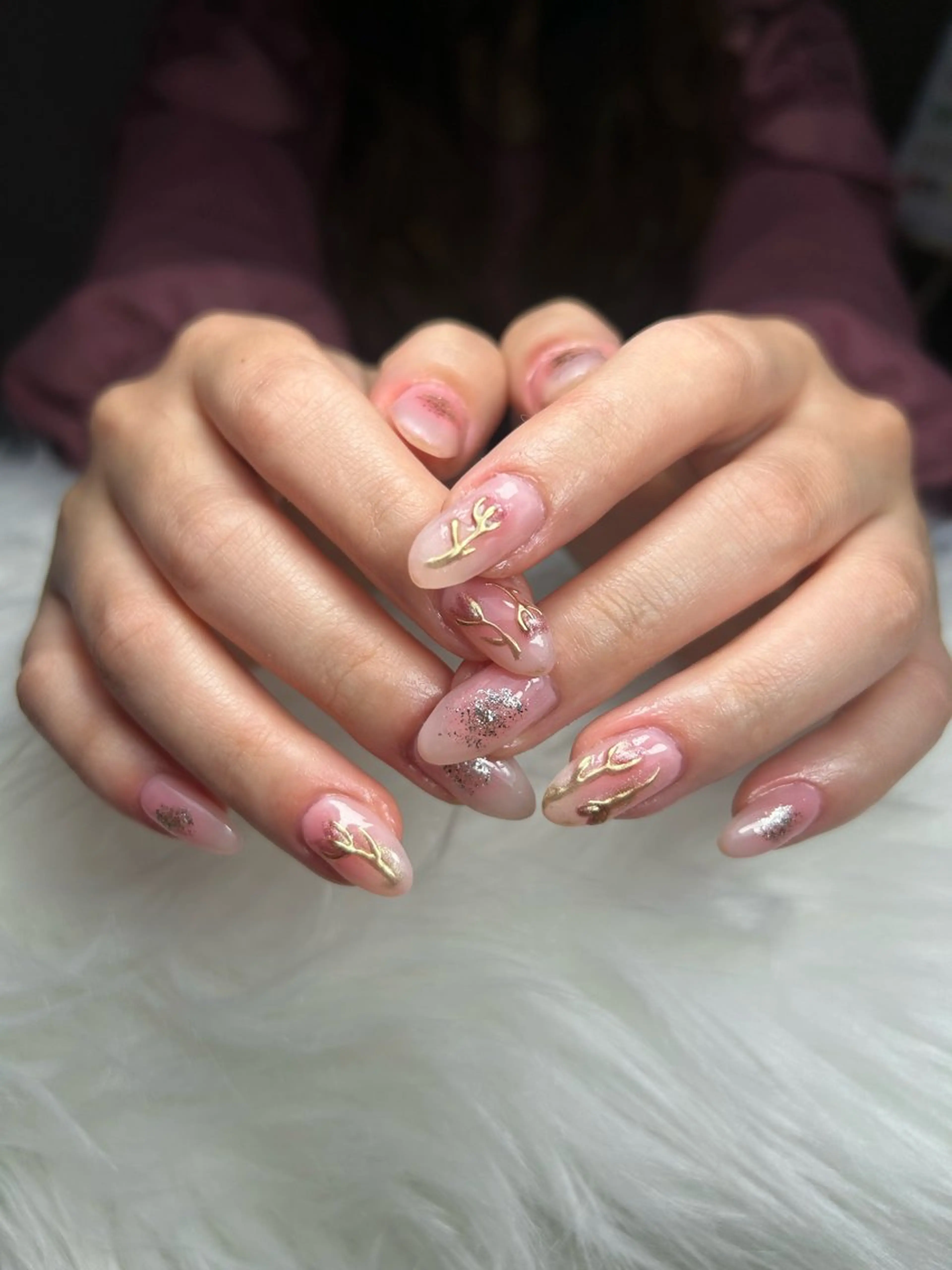 ミディアム ハンドネイル 古賀 はるみのネイルデザイン