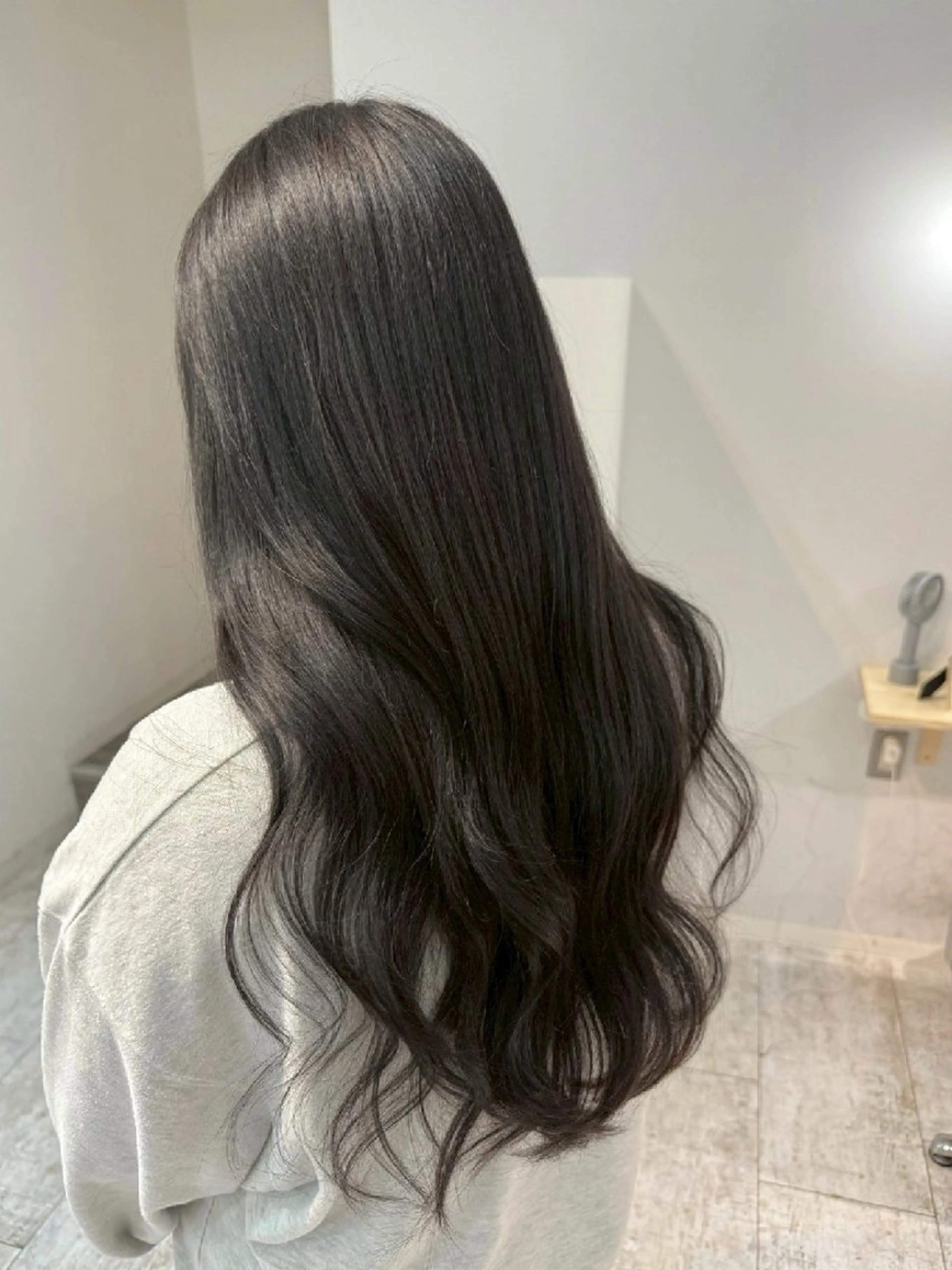 カラー ロング ヘアカラー トリートメント piLLon 心斎橋のヘアスタイル