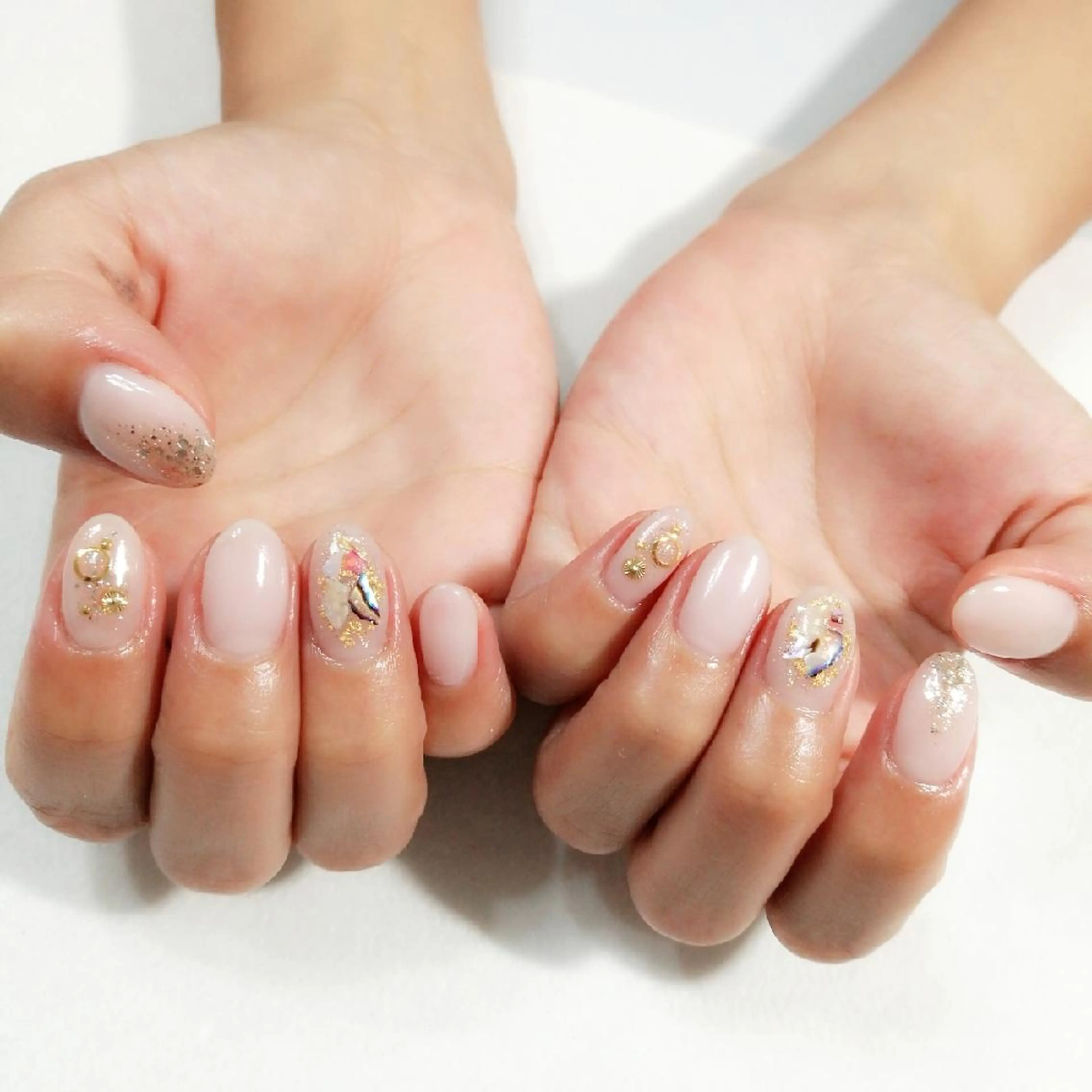 ネイル VIOLUS 関目のネイルデザイン