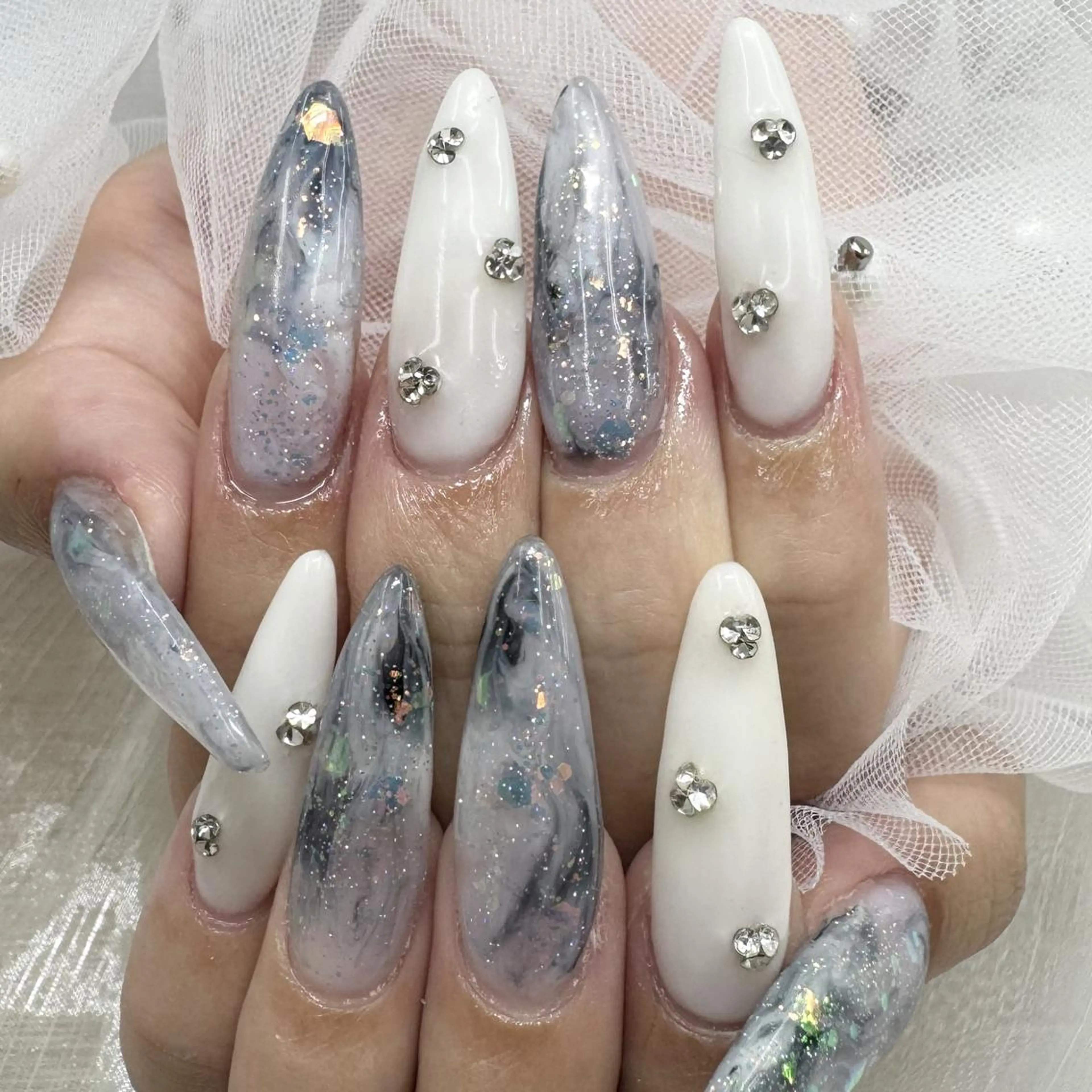 ネイル Nail salon Honey Beeのネイルデザイン