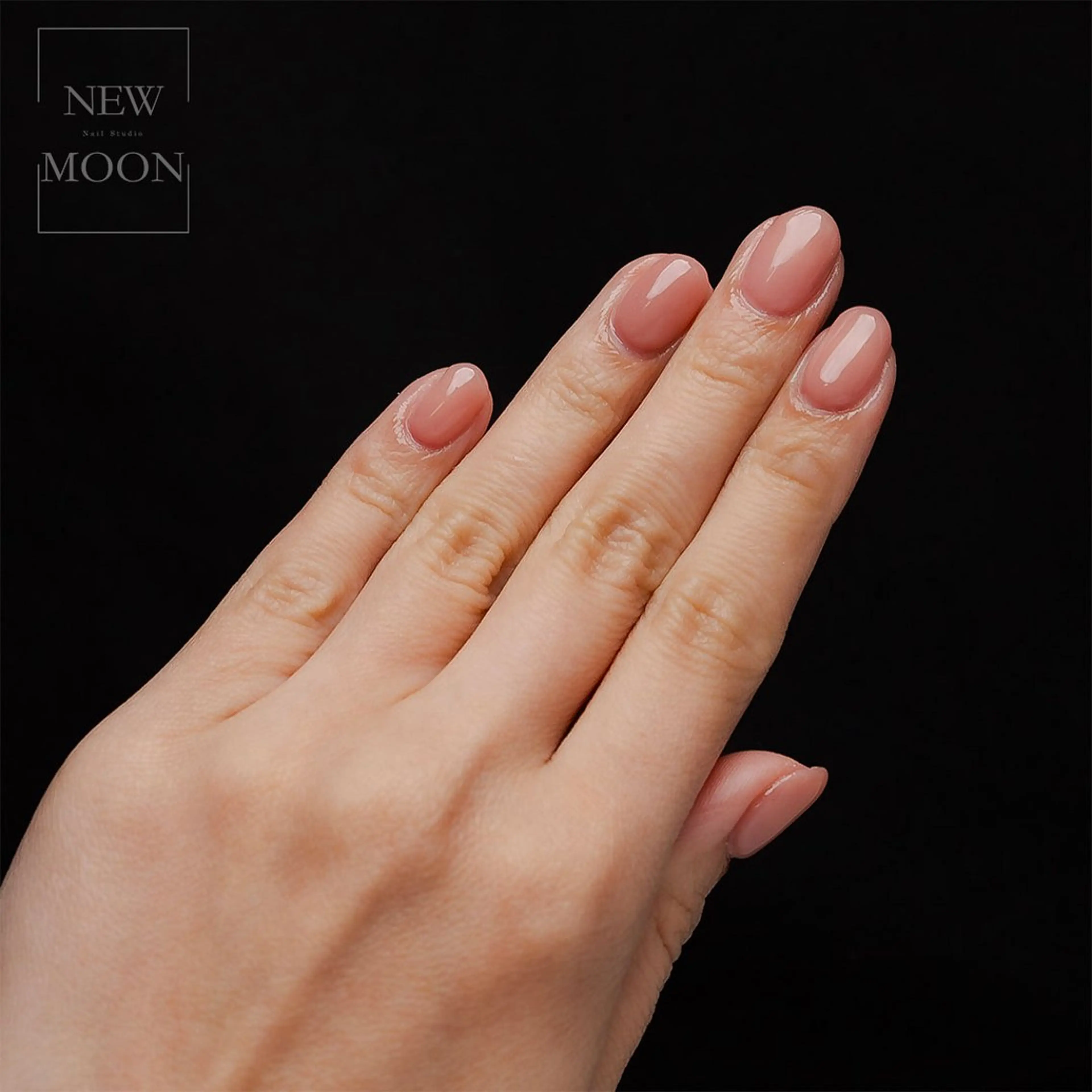 ネイル ハンドネイル NEWMOON maki_恵比寿のネイルデザイン