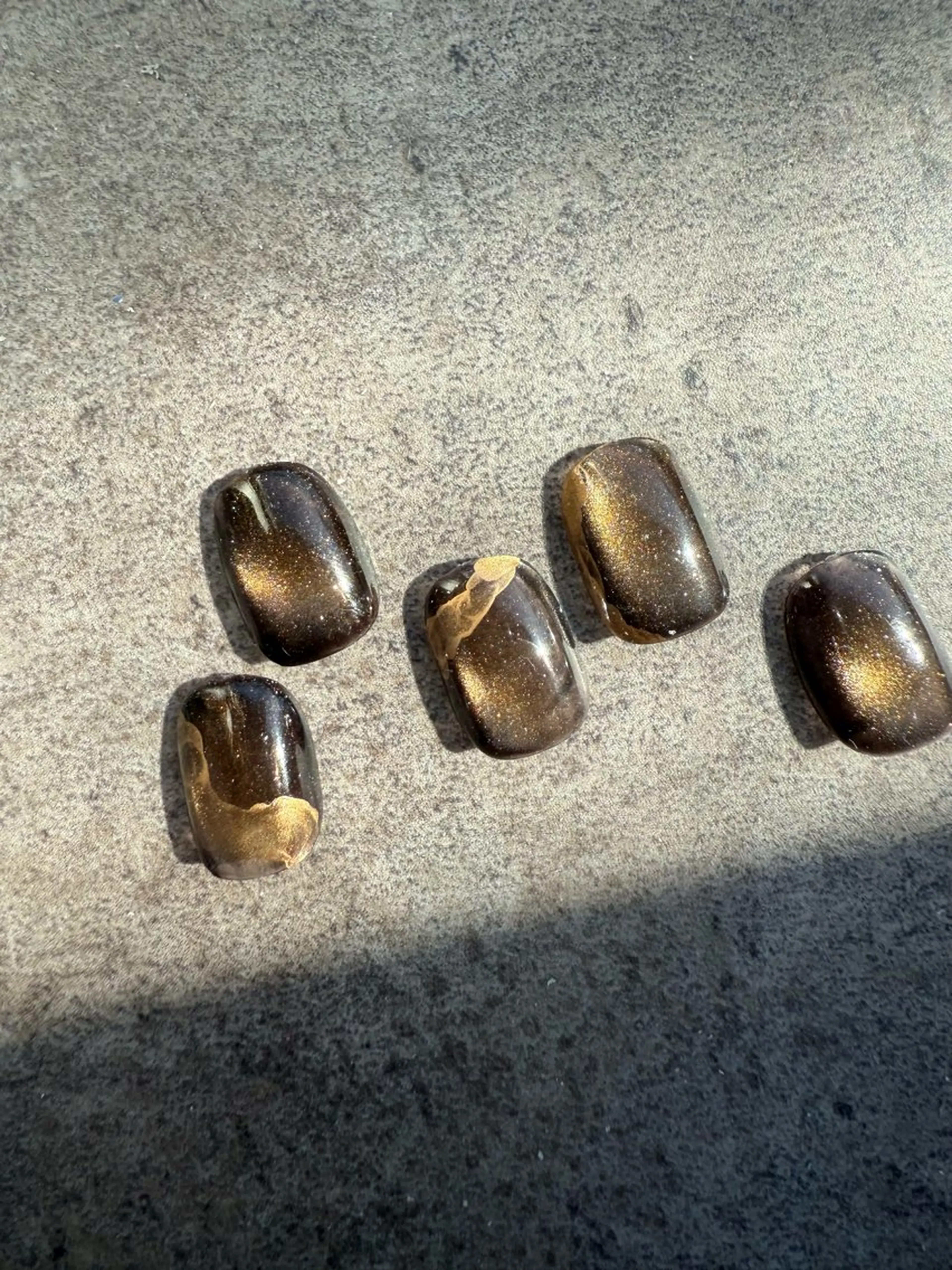 ネイル マグネットネイル atelierLMN Harukaのネイルデザイン