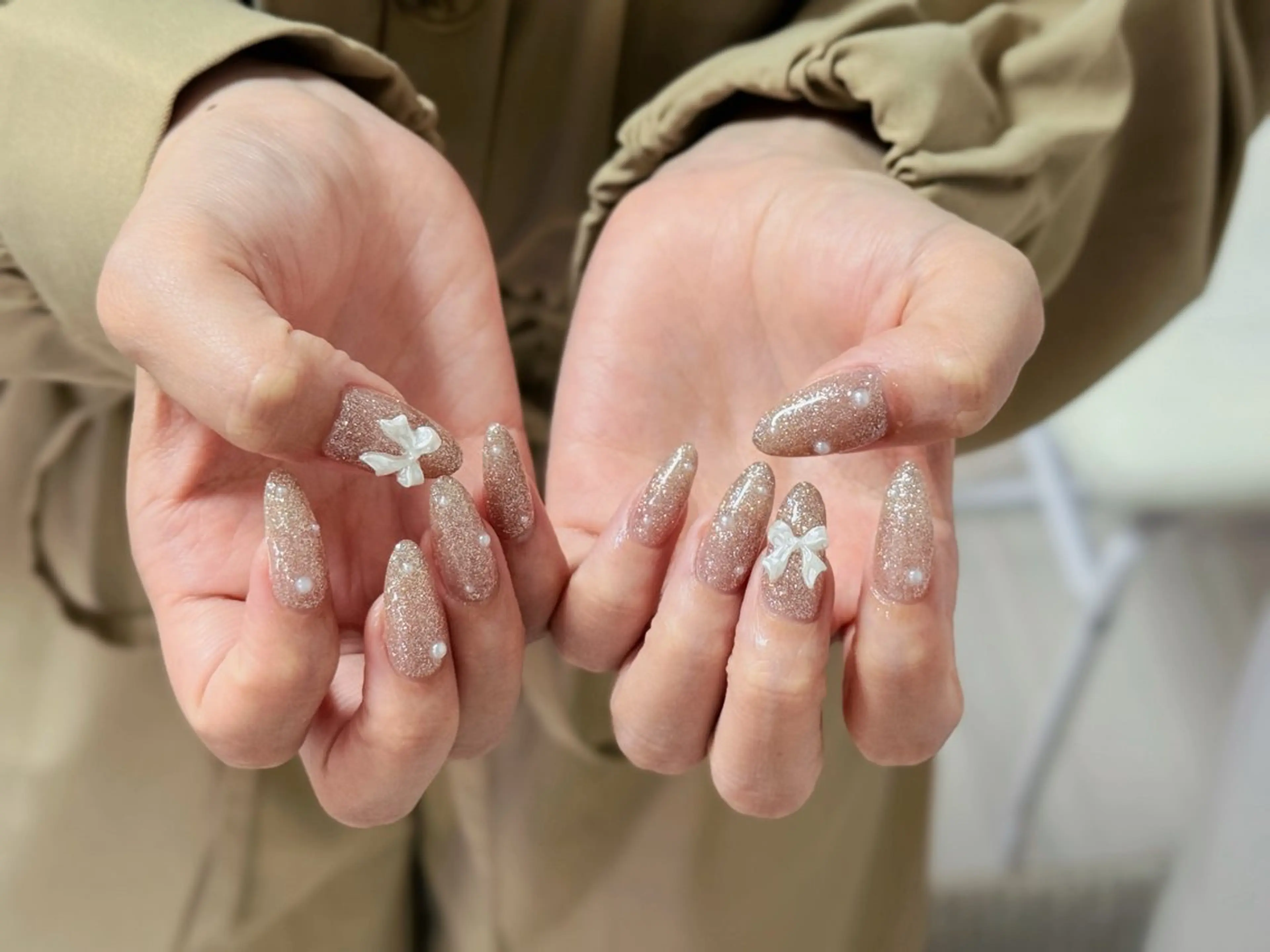 ネイル アートネイル オーロラネイル チークネイル フレンチネイル ガラスフレンチ ハンドネイル 🎀YooLi Nail salonのネイルデザイン