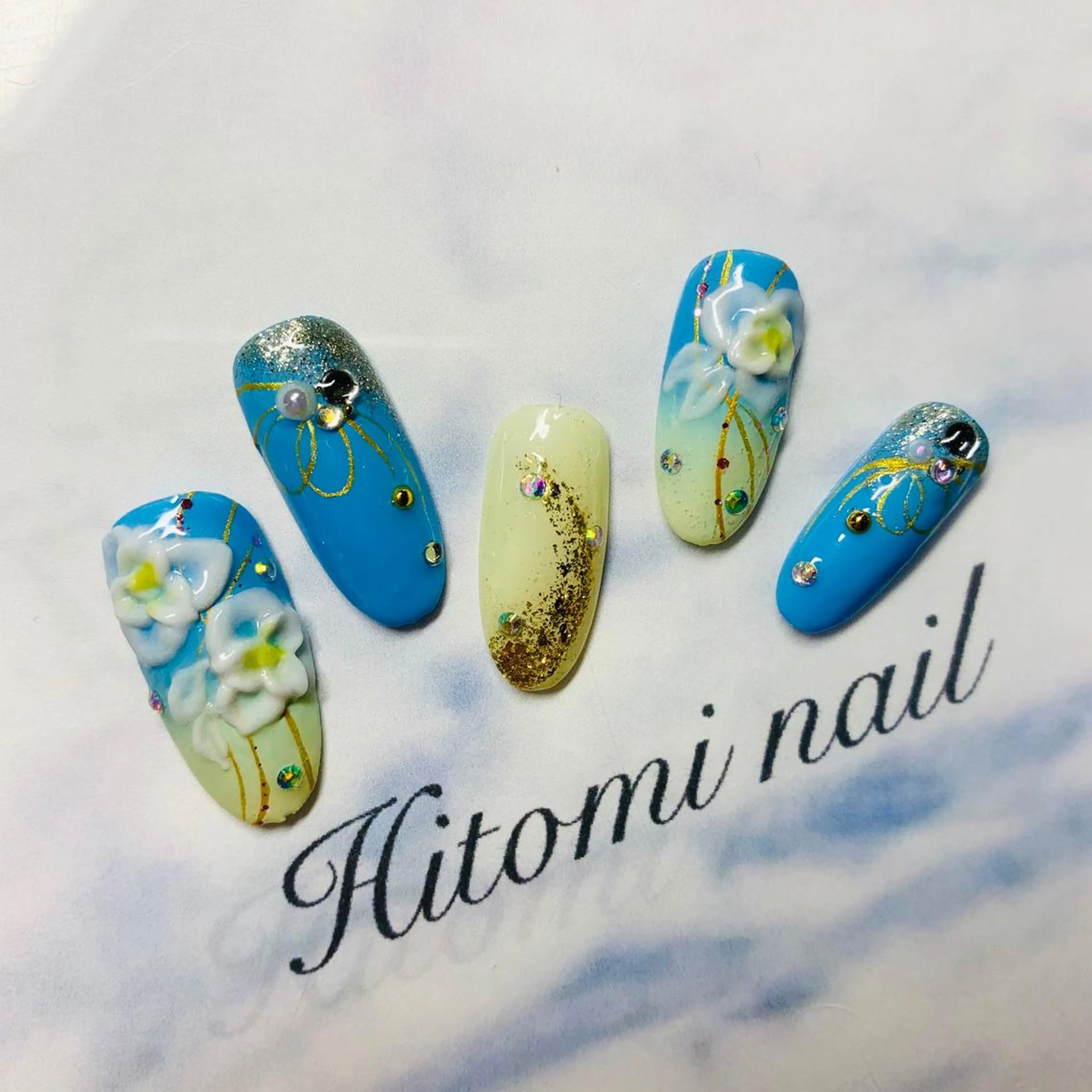 ネイル 成人式 ハンドネイル 大澤 瞳のネイルデザイン