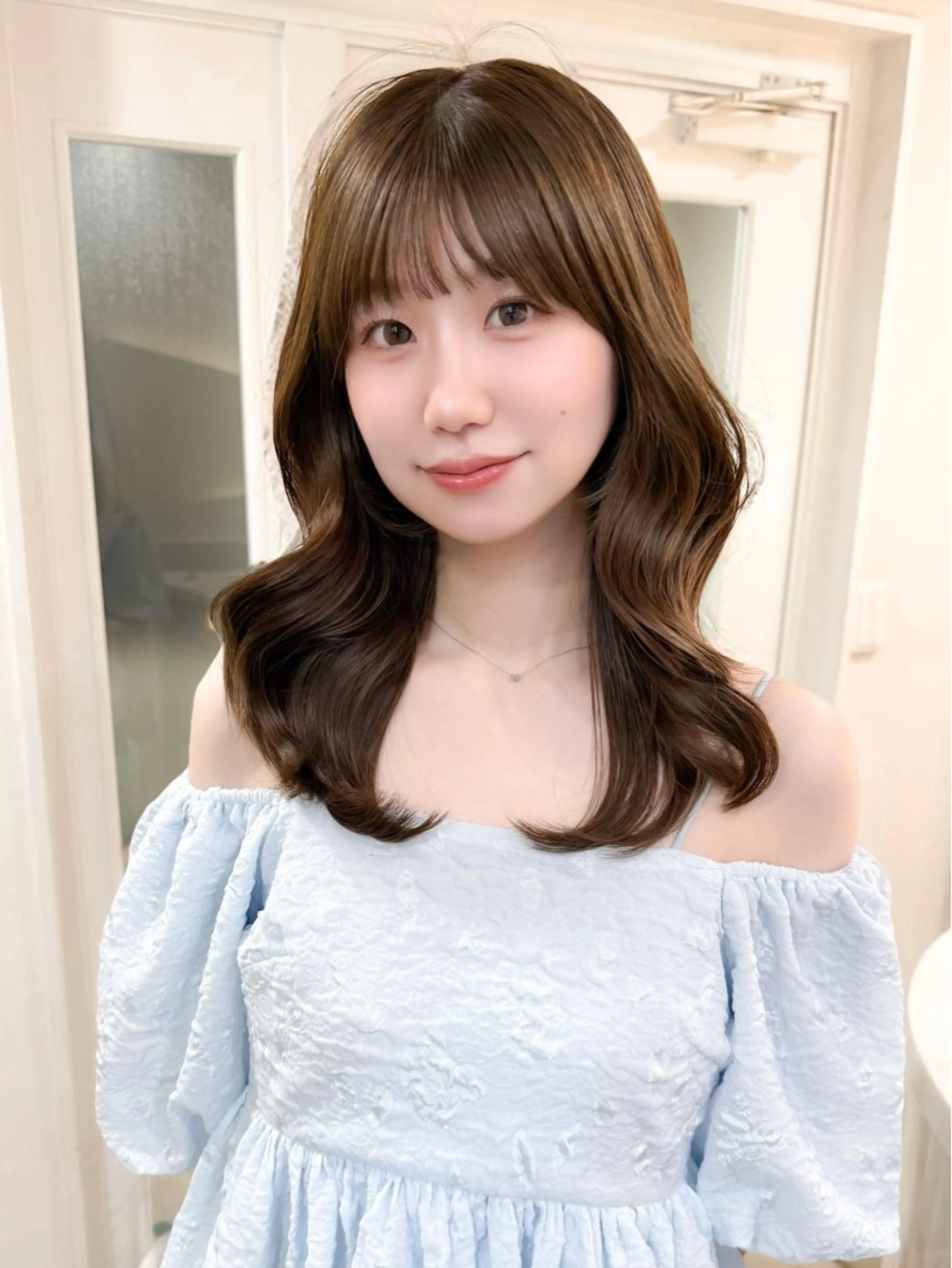 ミディアム カラー ミディアム/顔周り/ ベージュ🌼mayuのヘアスタイル