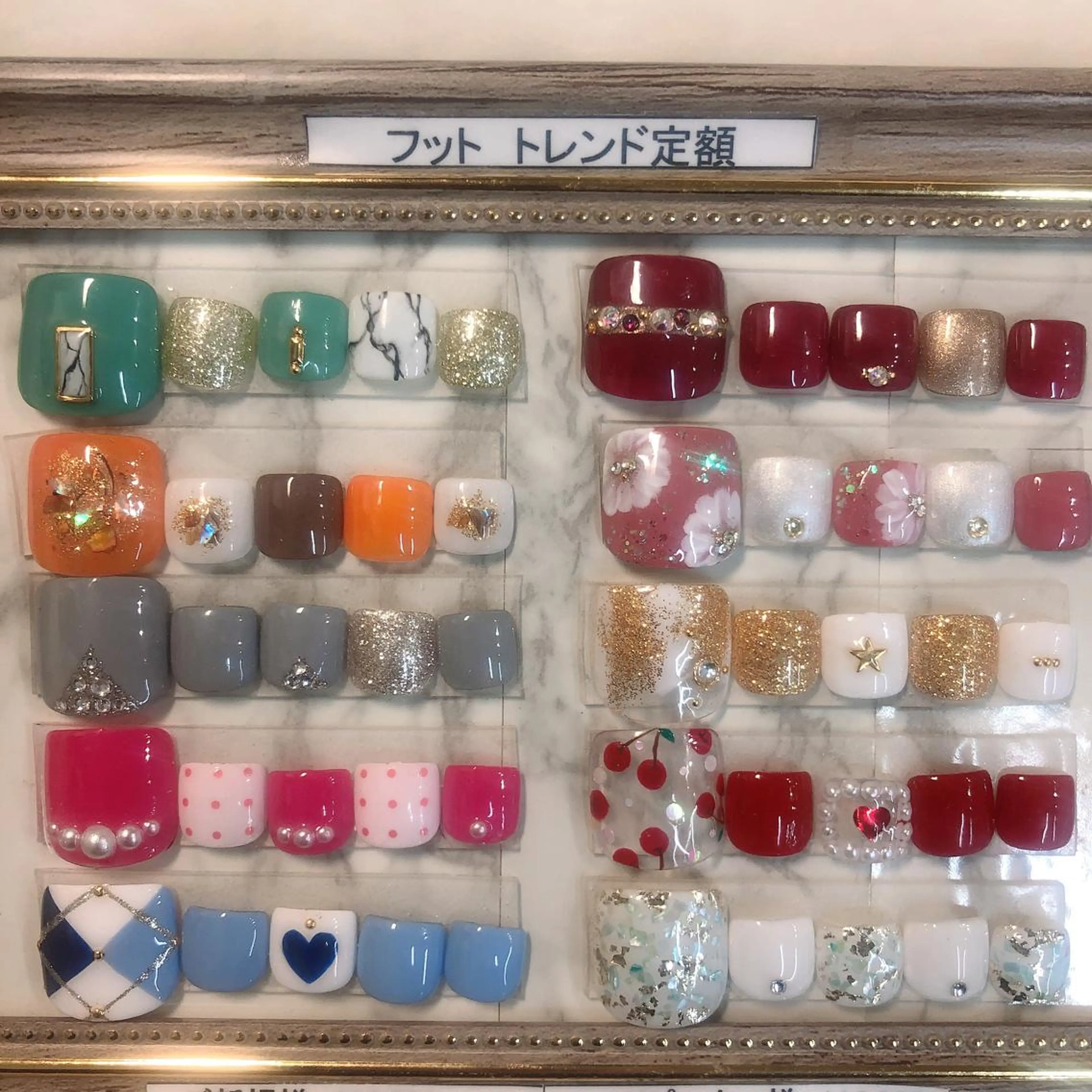 ネイル フットネイル 近藤 あみのネイルデザイン