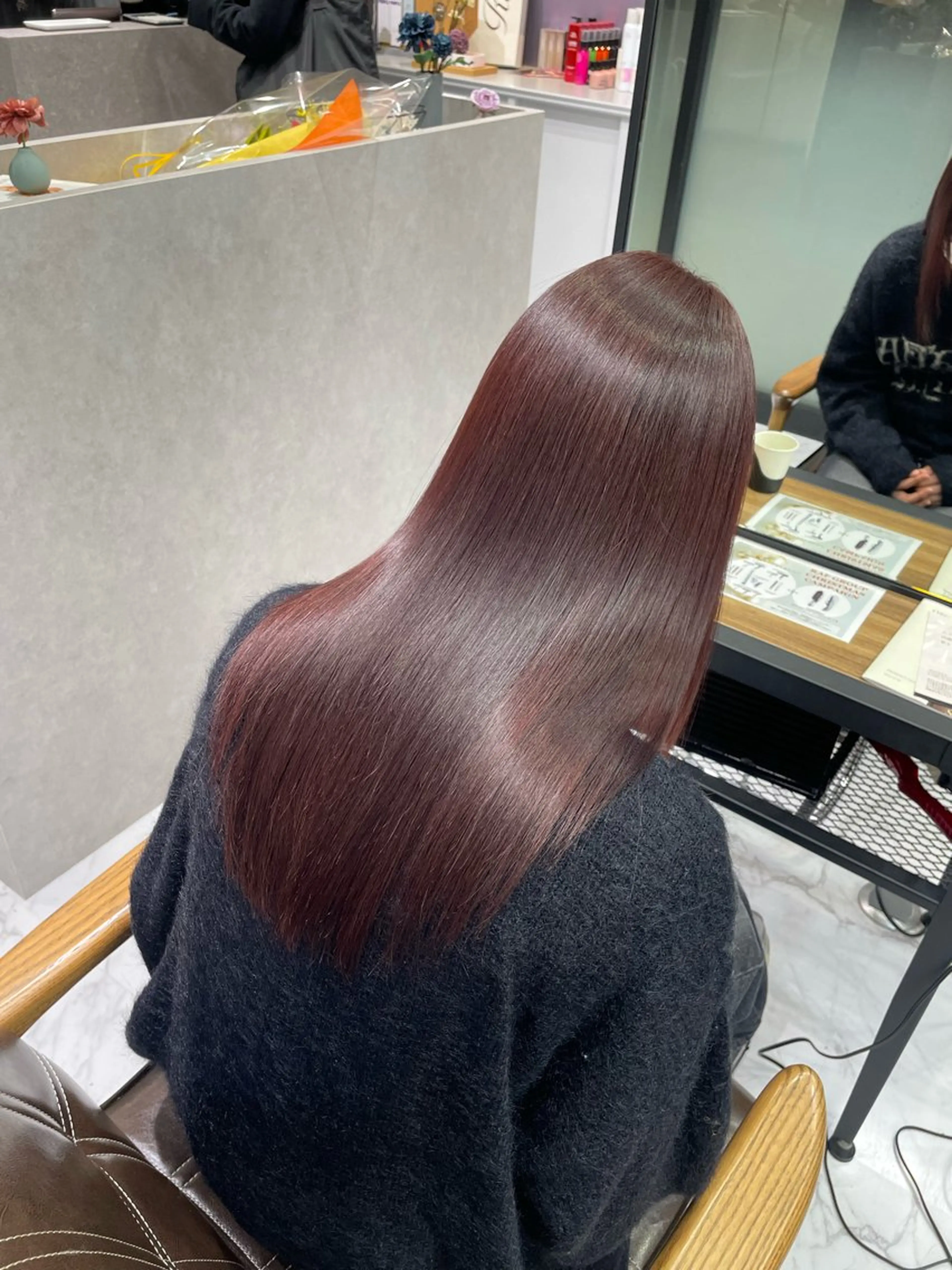 ロング カラー RAF Sakuraのヘアスタイル