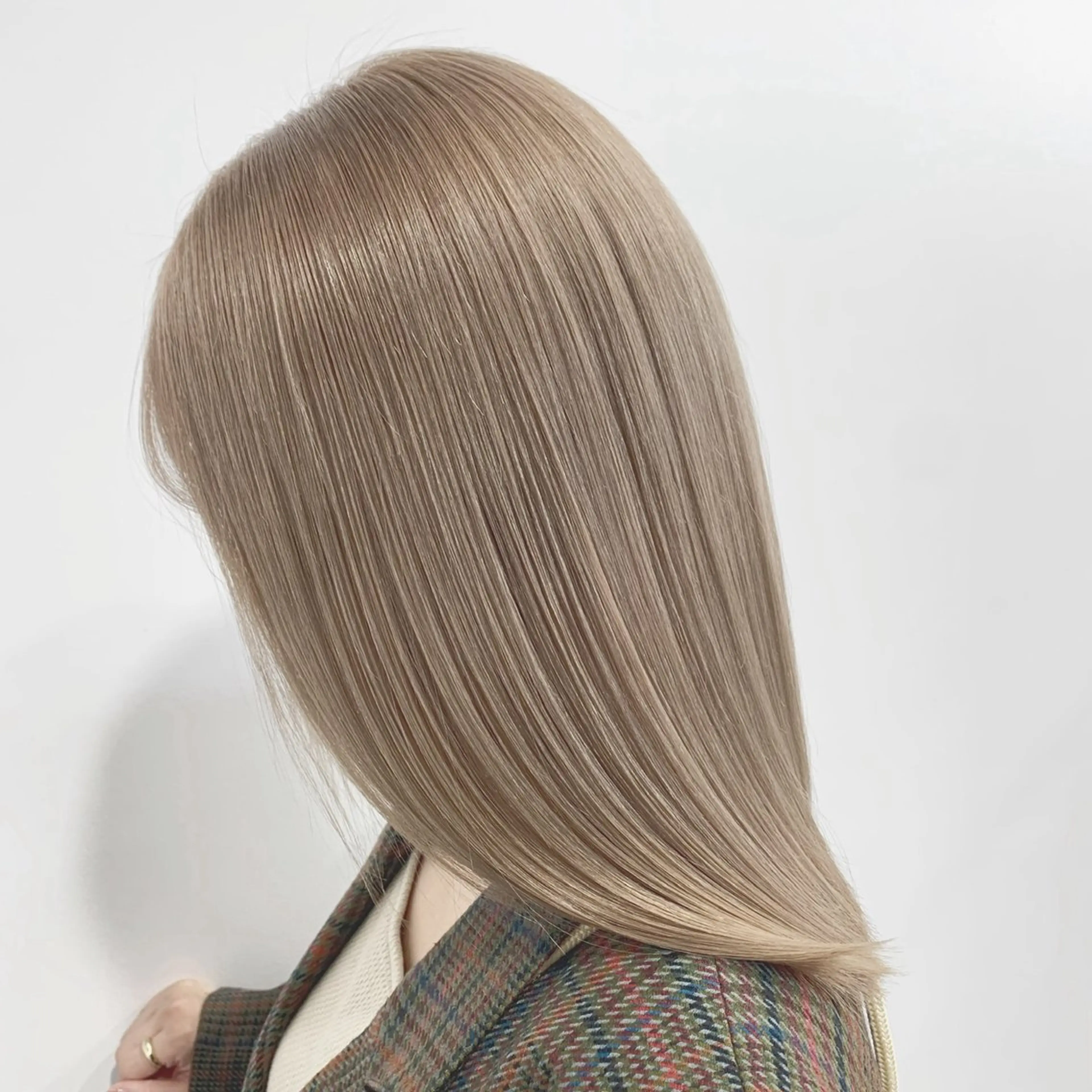 セミロング カラー ヘアアレンジ ブリーチ 髪質改善 🍯傷ませないカラー 髪質改善🍯彪雅のヘアスタイル