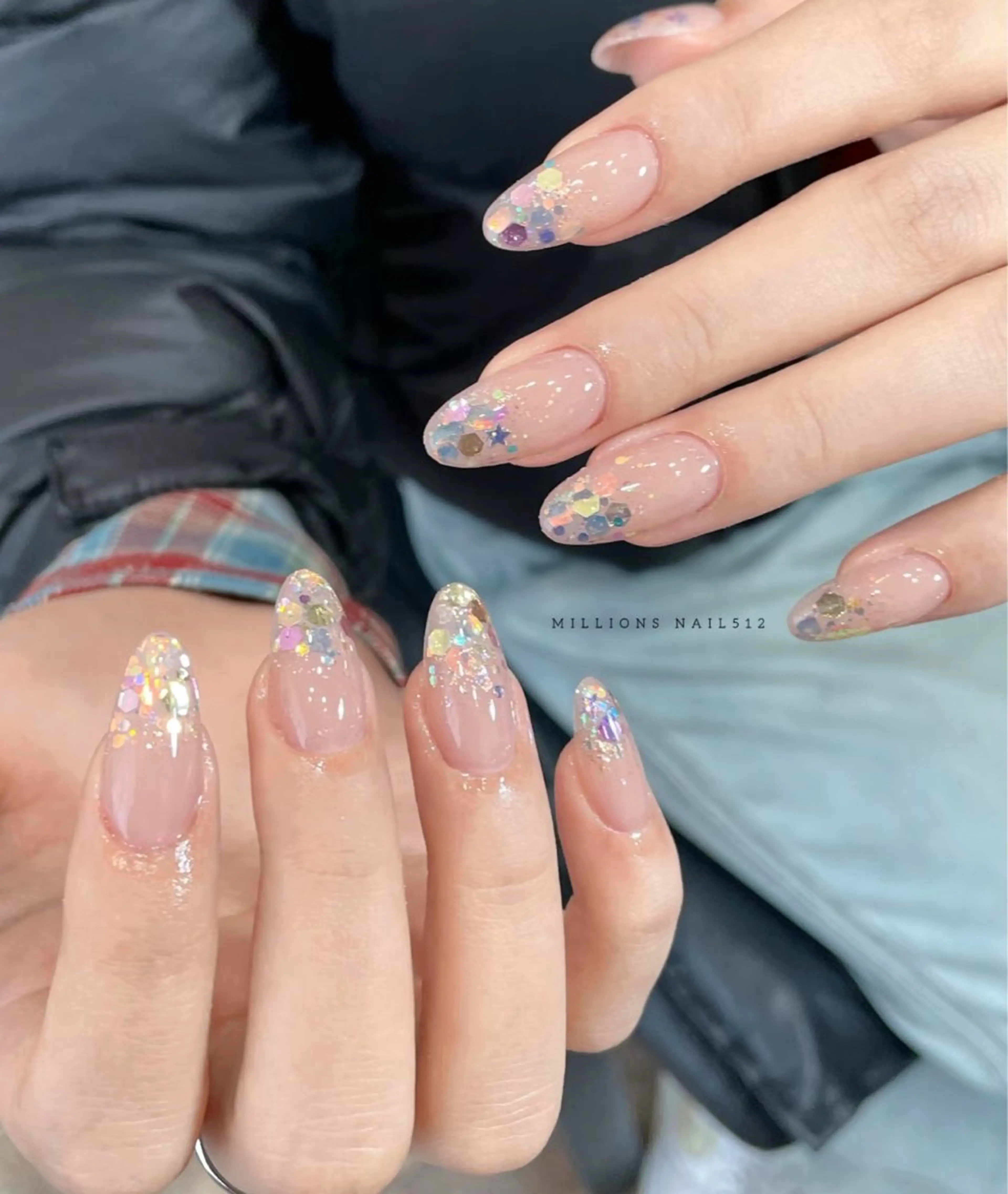ネイル Nailsalon Jasmine 池袋東口所属・ギウ ジーナのネイルデザイン