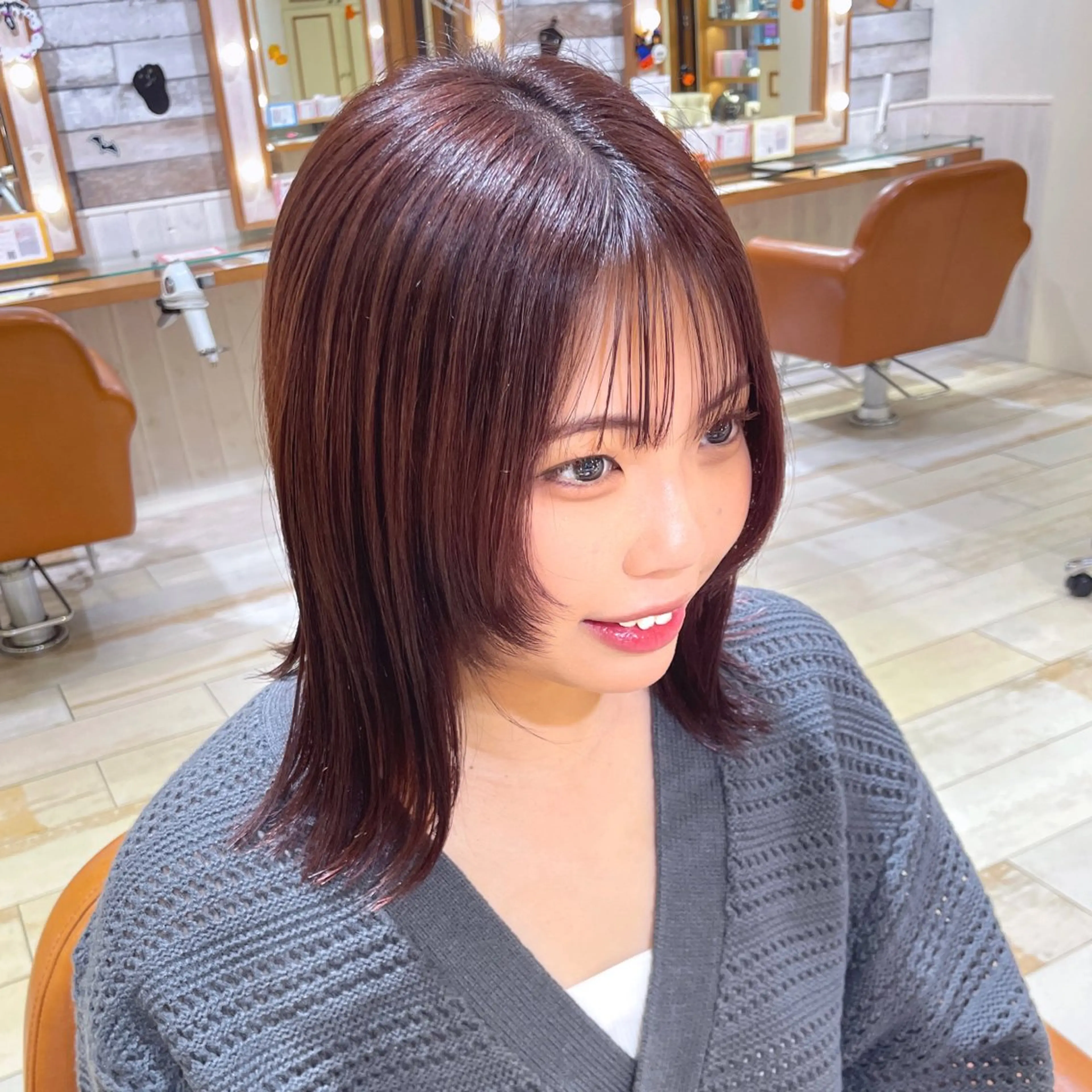 ミディアム 顔周りカット レイヤーカット ウルフカット カット 🎀菊池ほのか🎀 girlystyleのヘアスタイル