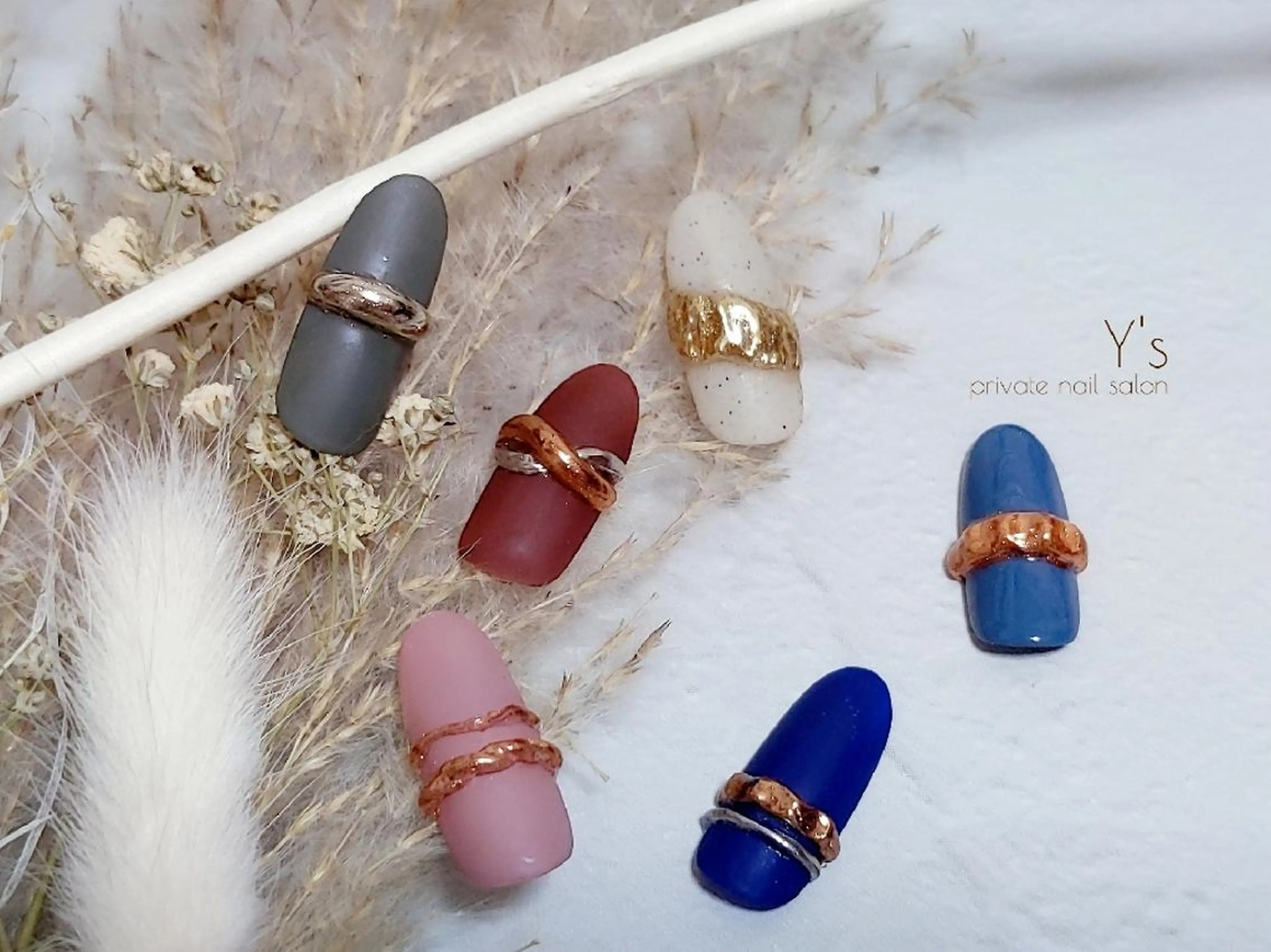 ネイル ハンドネイル YUMI NAGAI  のネイルデザイン