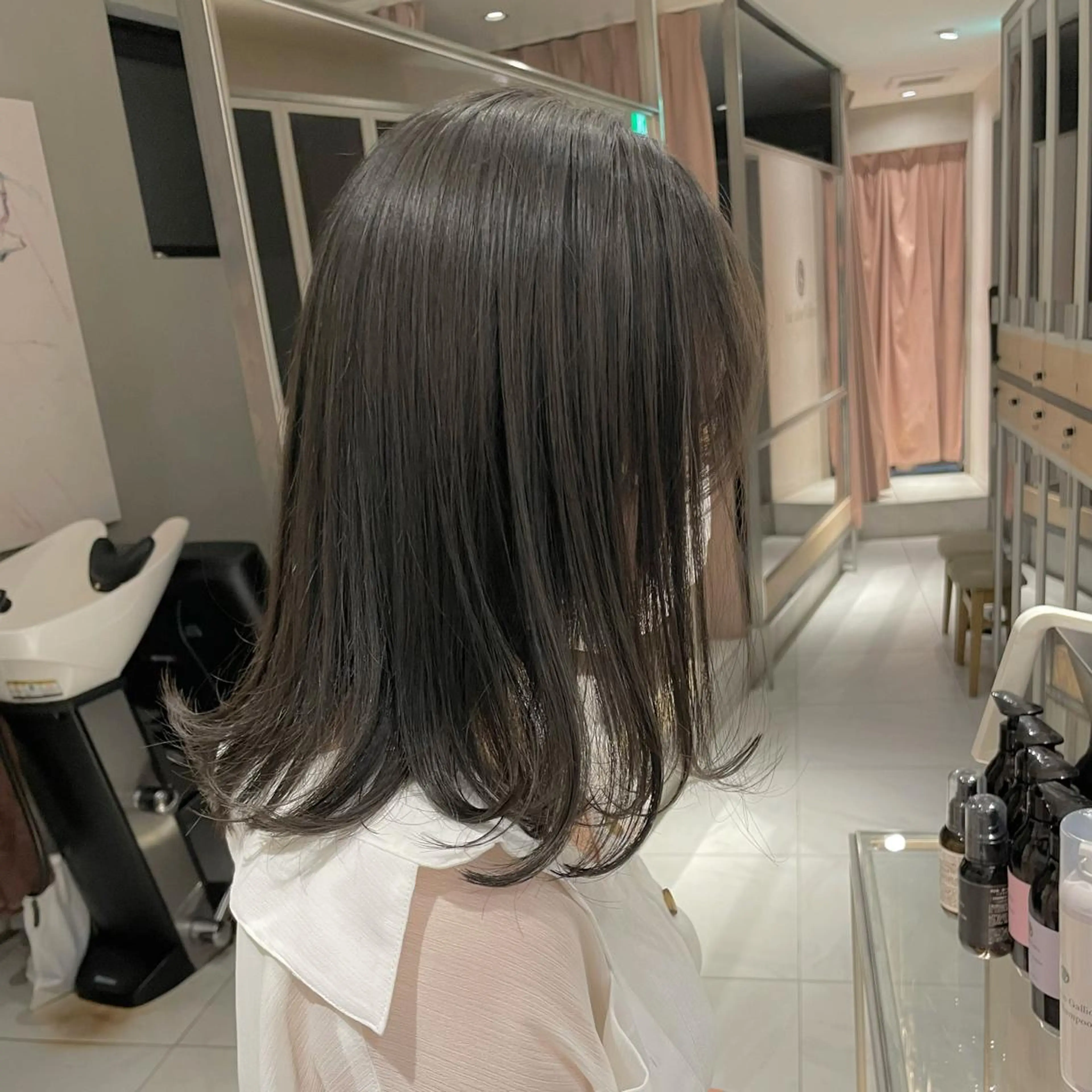 セミロング カラー ヘアカラー トリートメント ヘッドスパ 柔らか透け感カラー 🌿ムロヤリョウスケのヘアスタイル