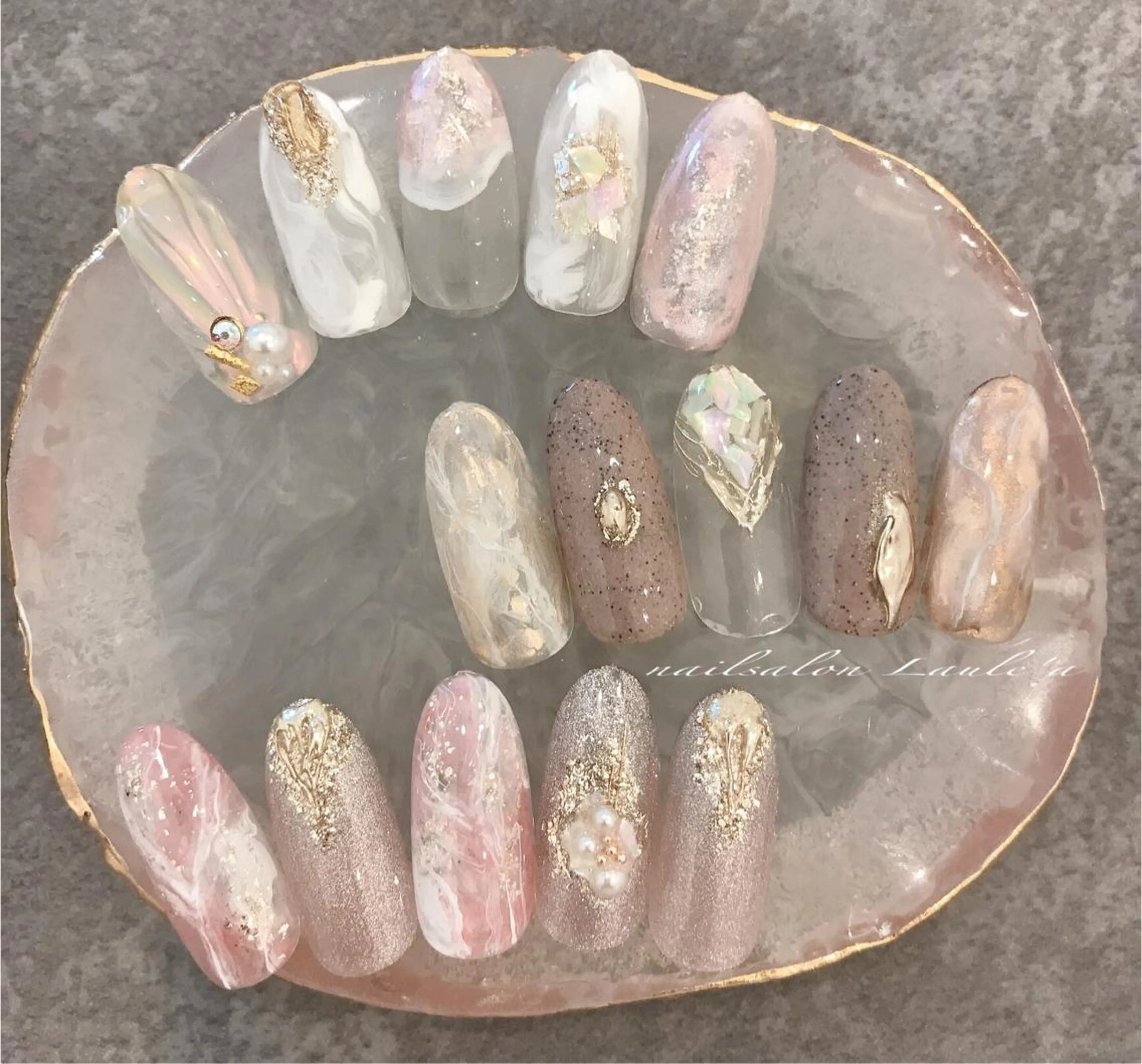 ネイル nailsalon Laule'aのネイルデザイン