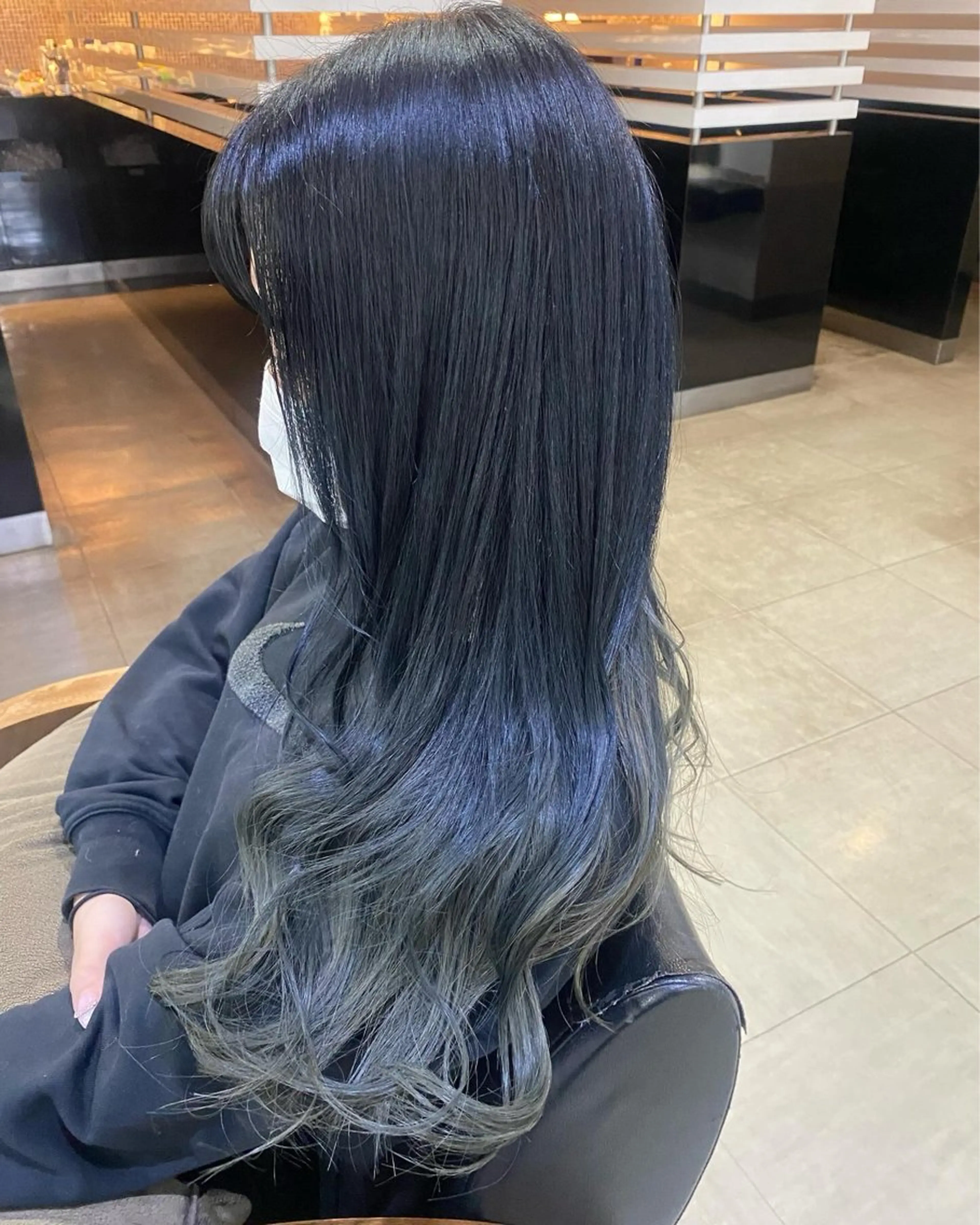 ロング カラー ヘアアレンジ グラデーションカラー DISCOHAIRsanc（ルジャルダン町田）所属・烏山 達也のヘアスタイル