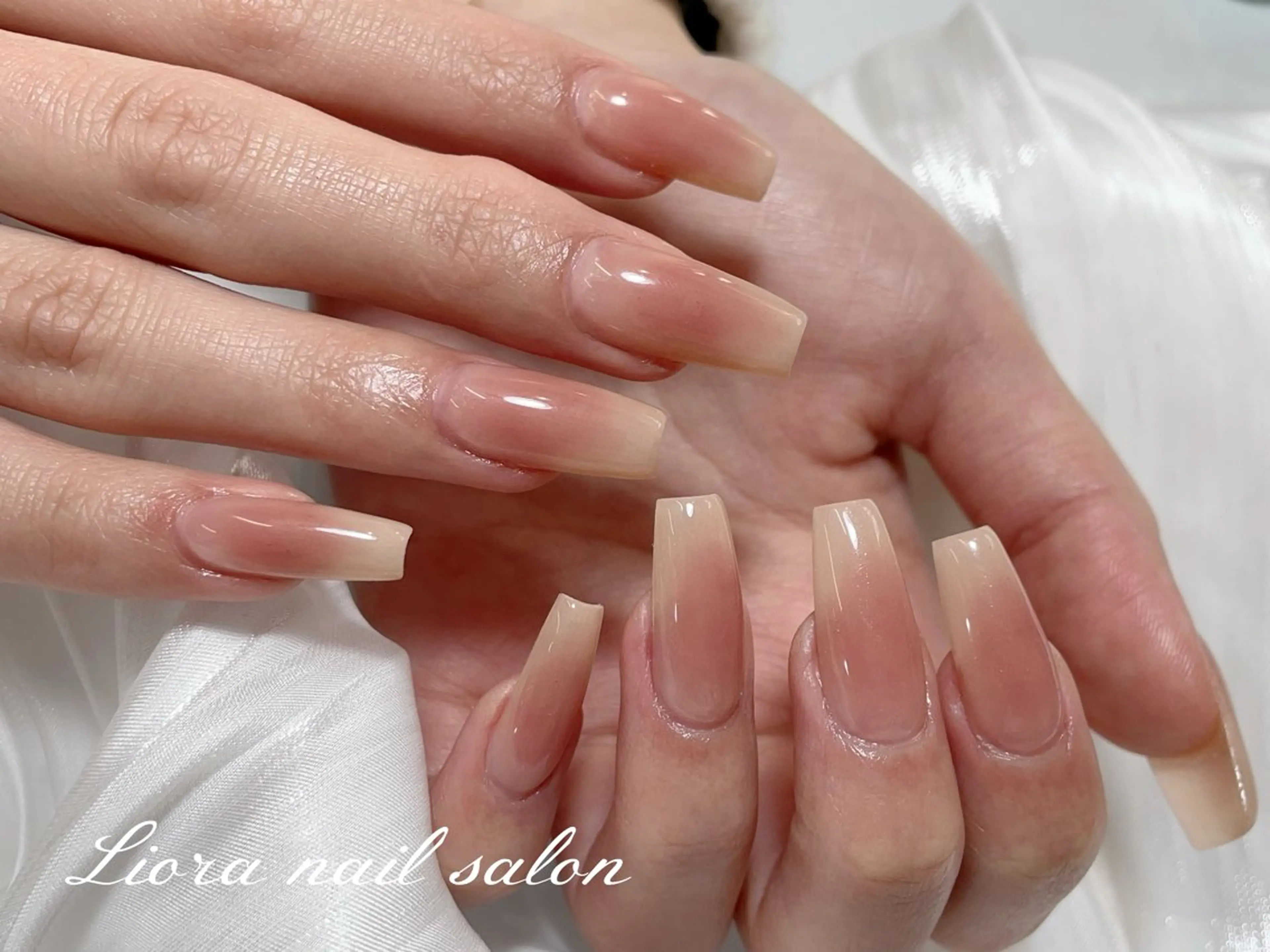 ネイル チークネイル フットネイル フレンチネイル ジェルネイル ガーリー ハンドネイル ハンドケア Liora nail スカルプ専門店のネイルデザイン