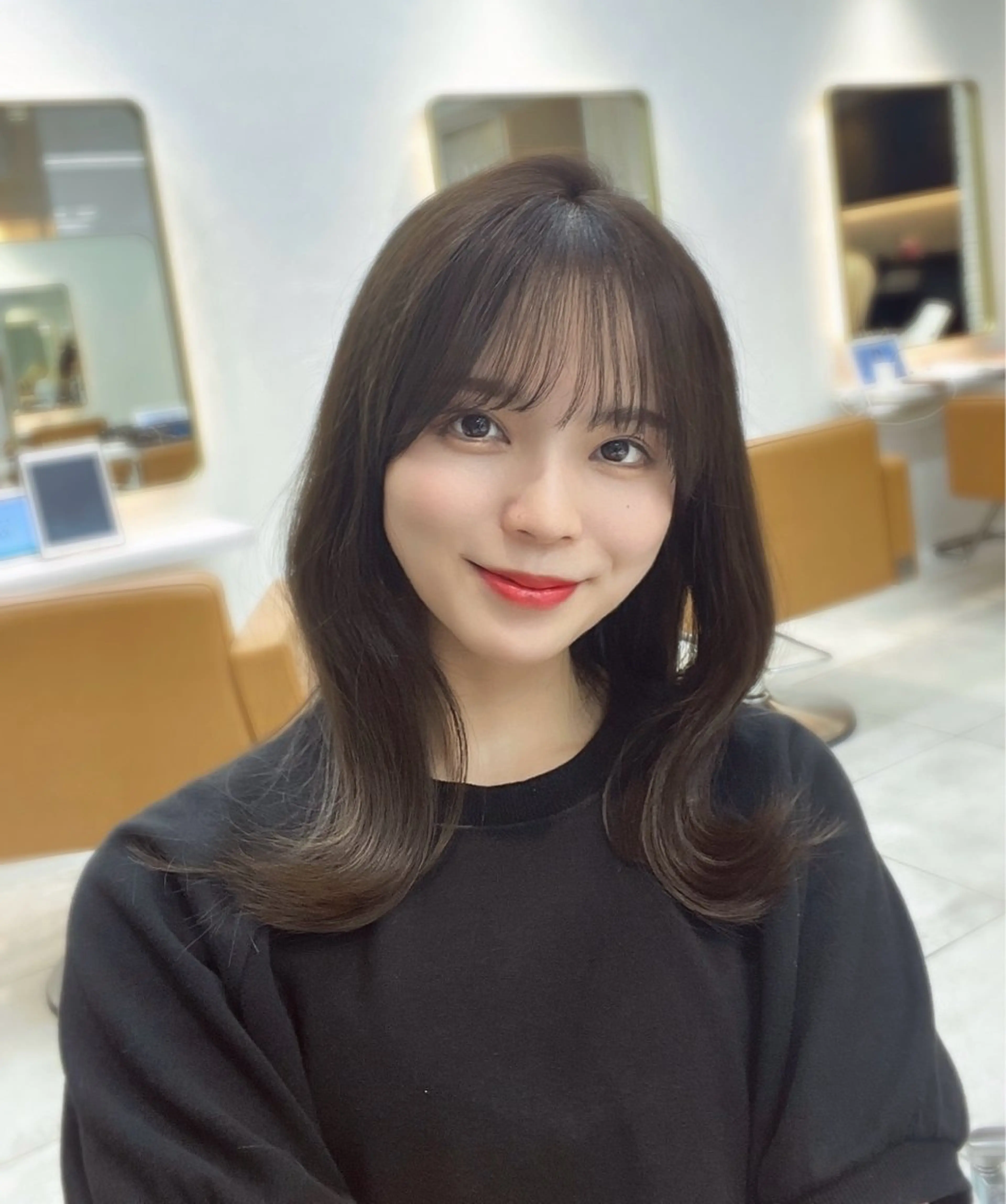 ミディアム 中顔面短縮 顔まわり新田大翔のヘアスタイル