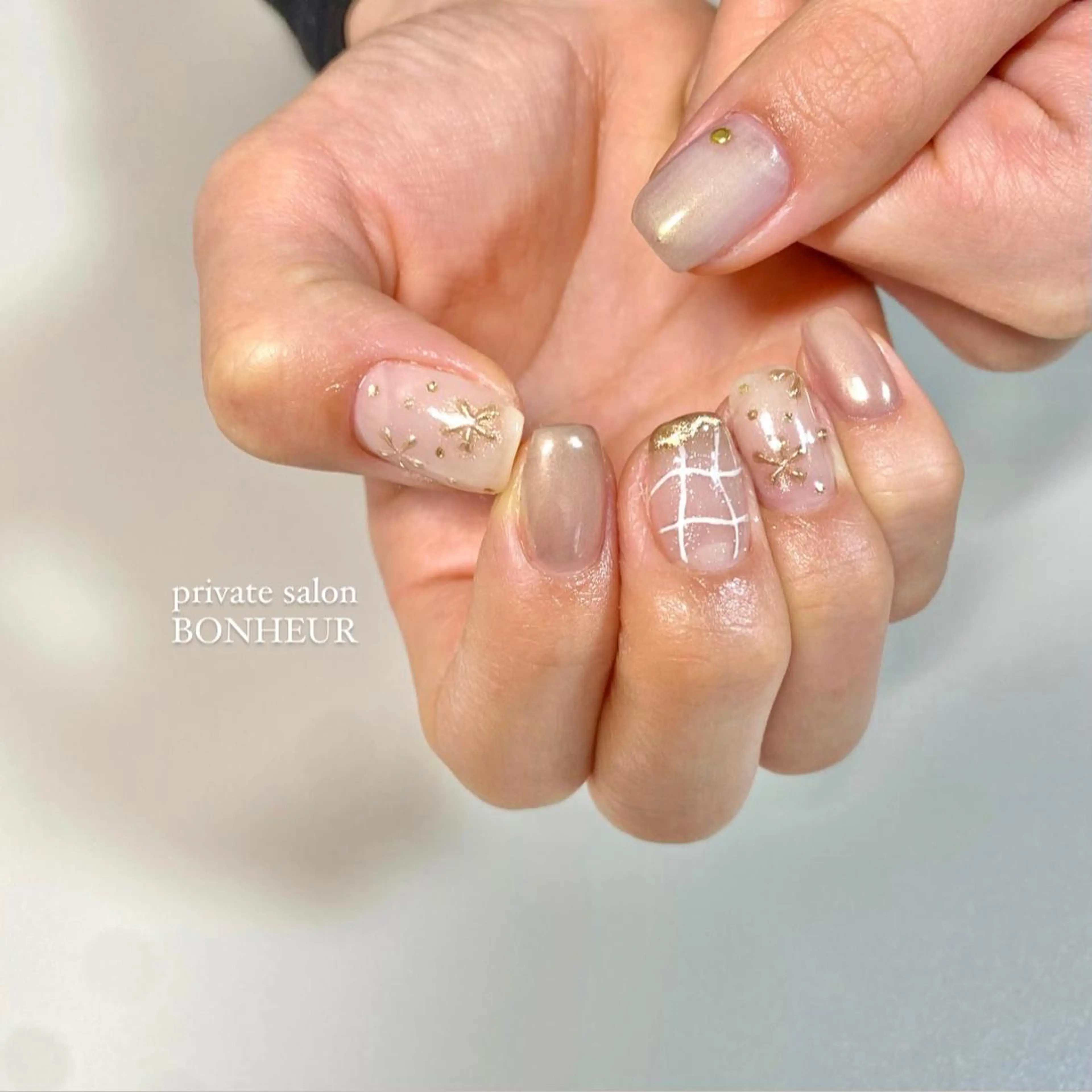 ネイル ハンドネイル BONHEUR Annaのネイルデザイン